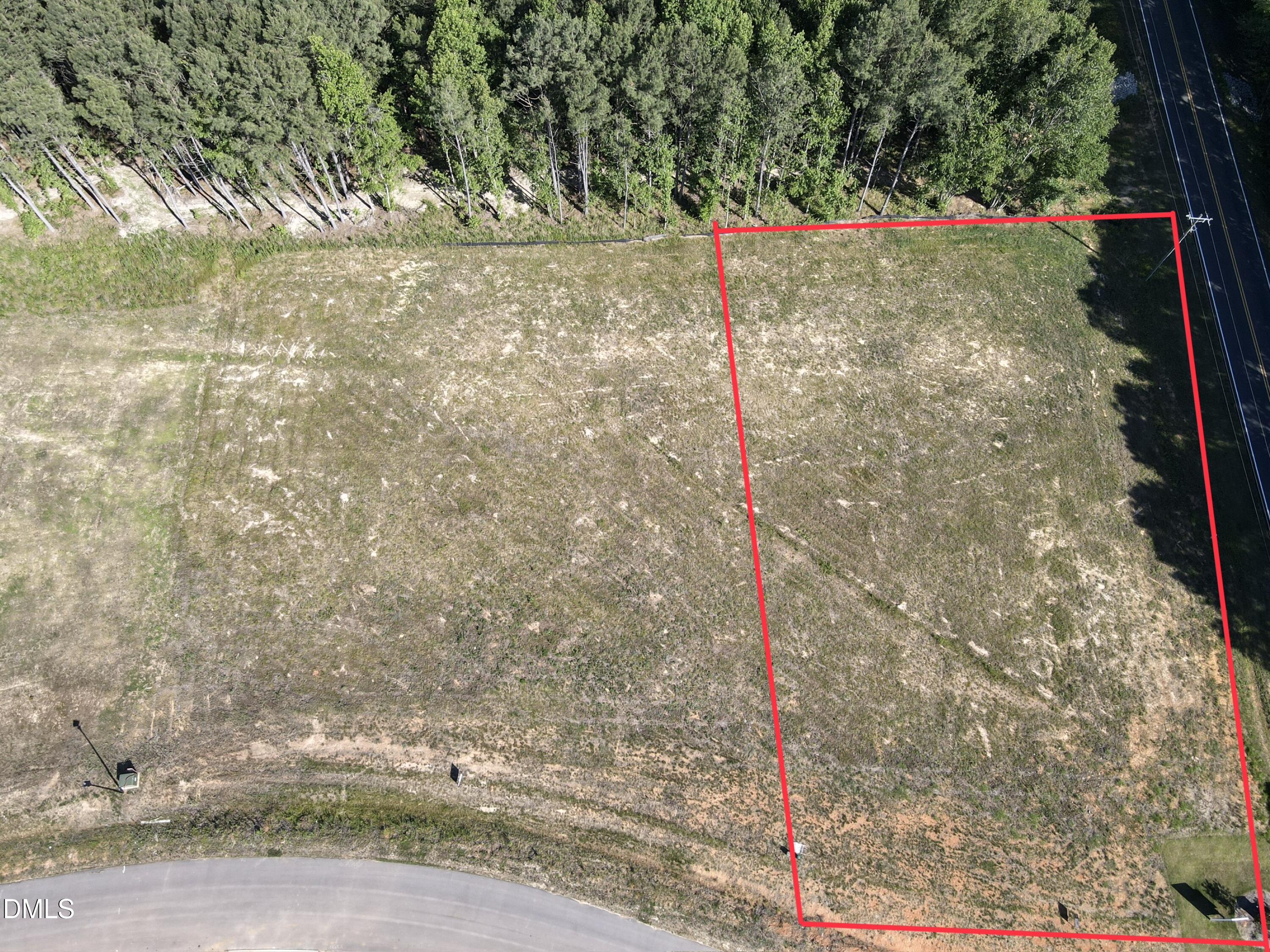 9185 Phoenix Court Property Photo 1