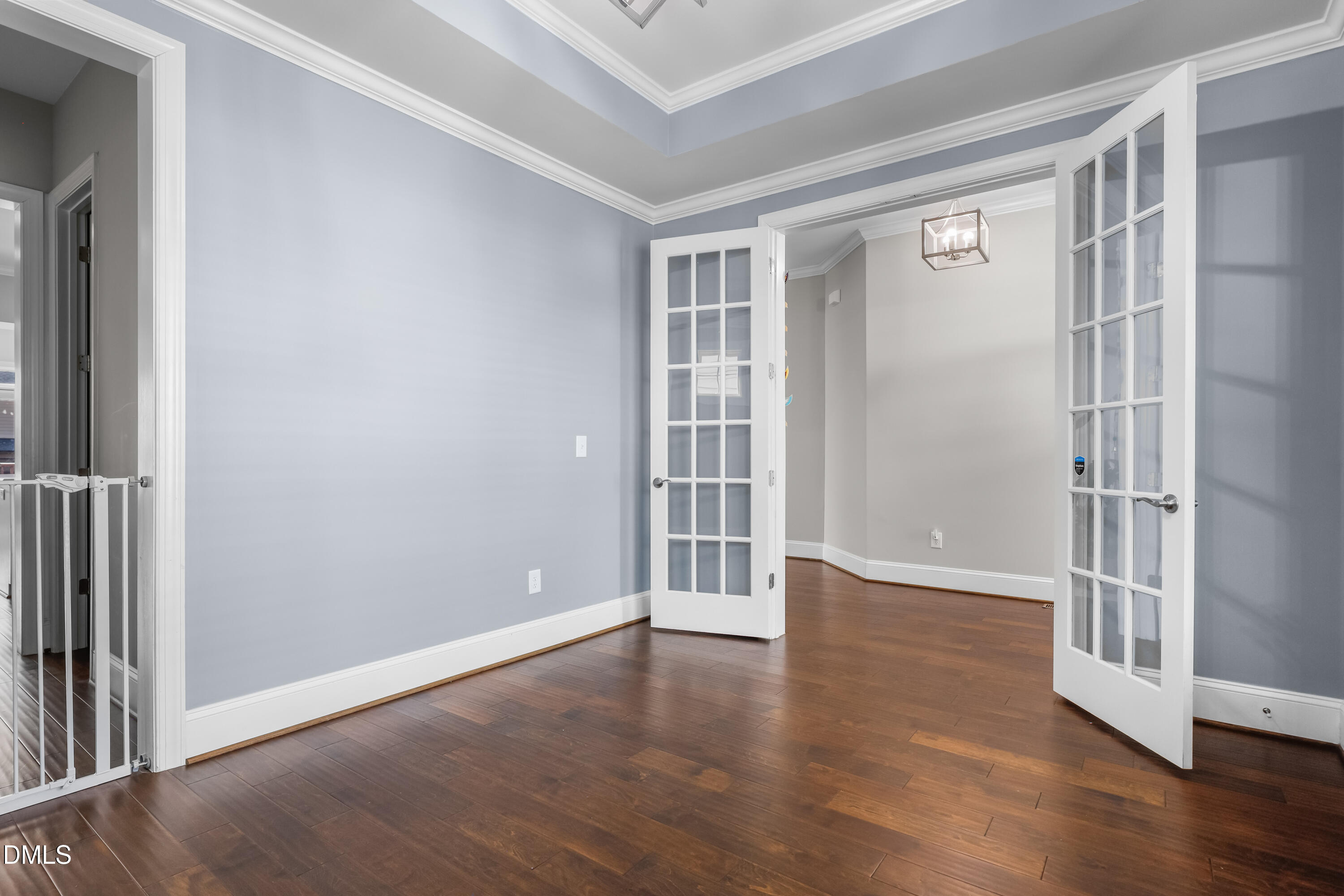129 Tisbury Drive Property Photo 4