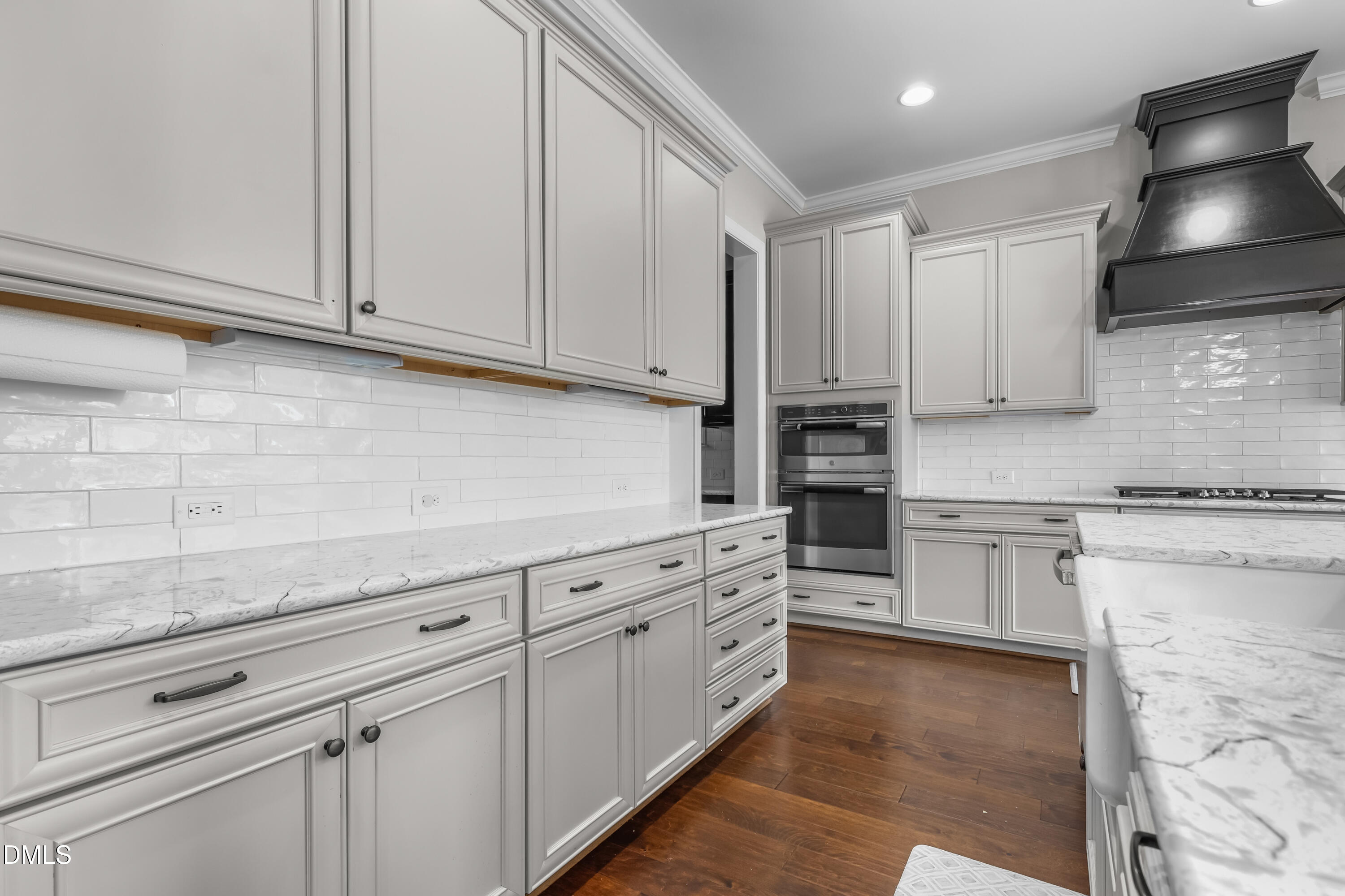 129 Tisbury Drive Property Photo 7