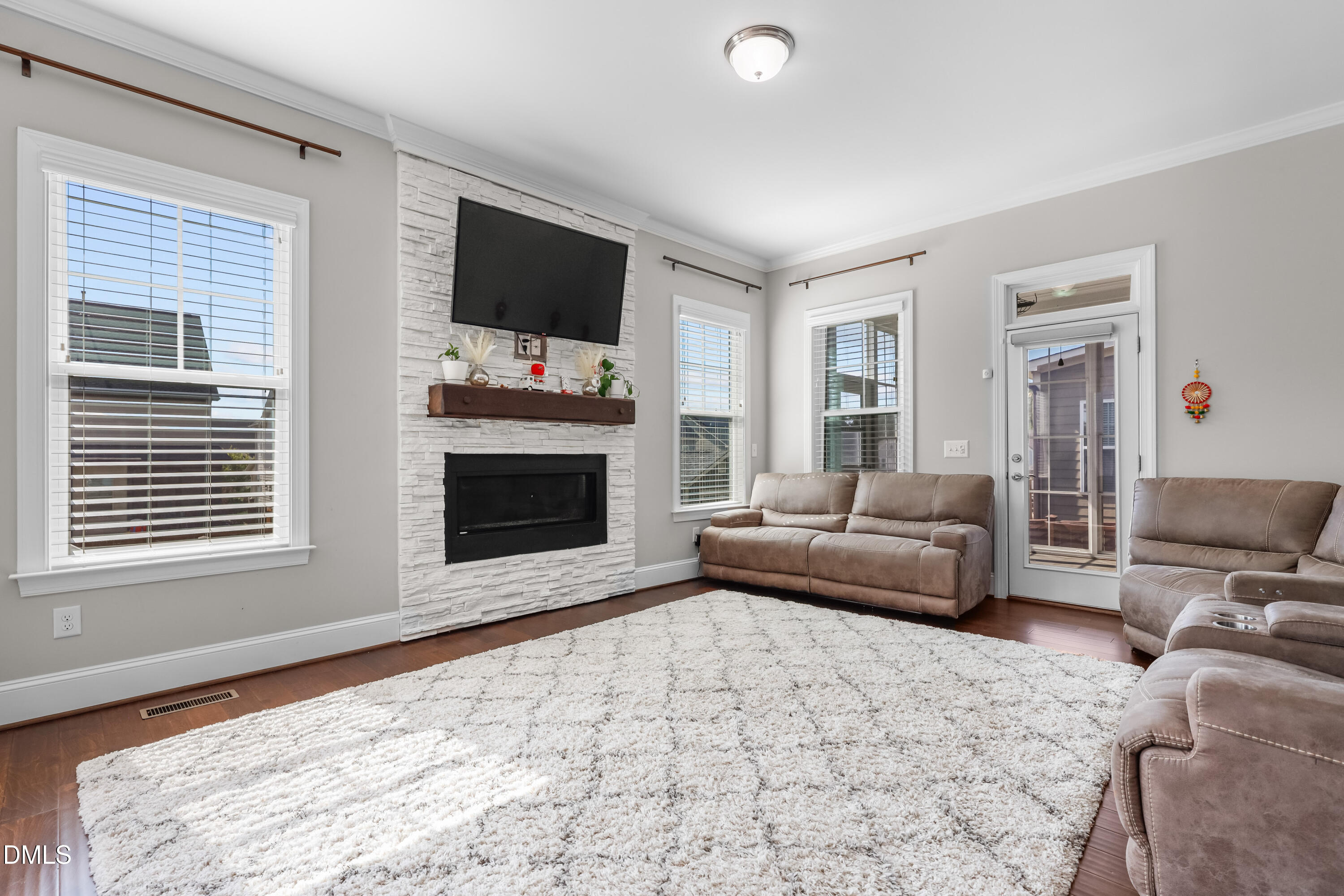 129 Tisbury Drive Property Photo 21
