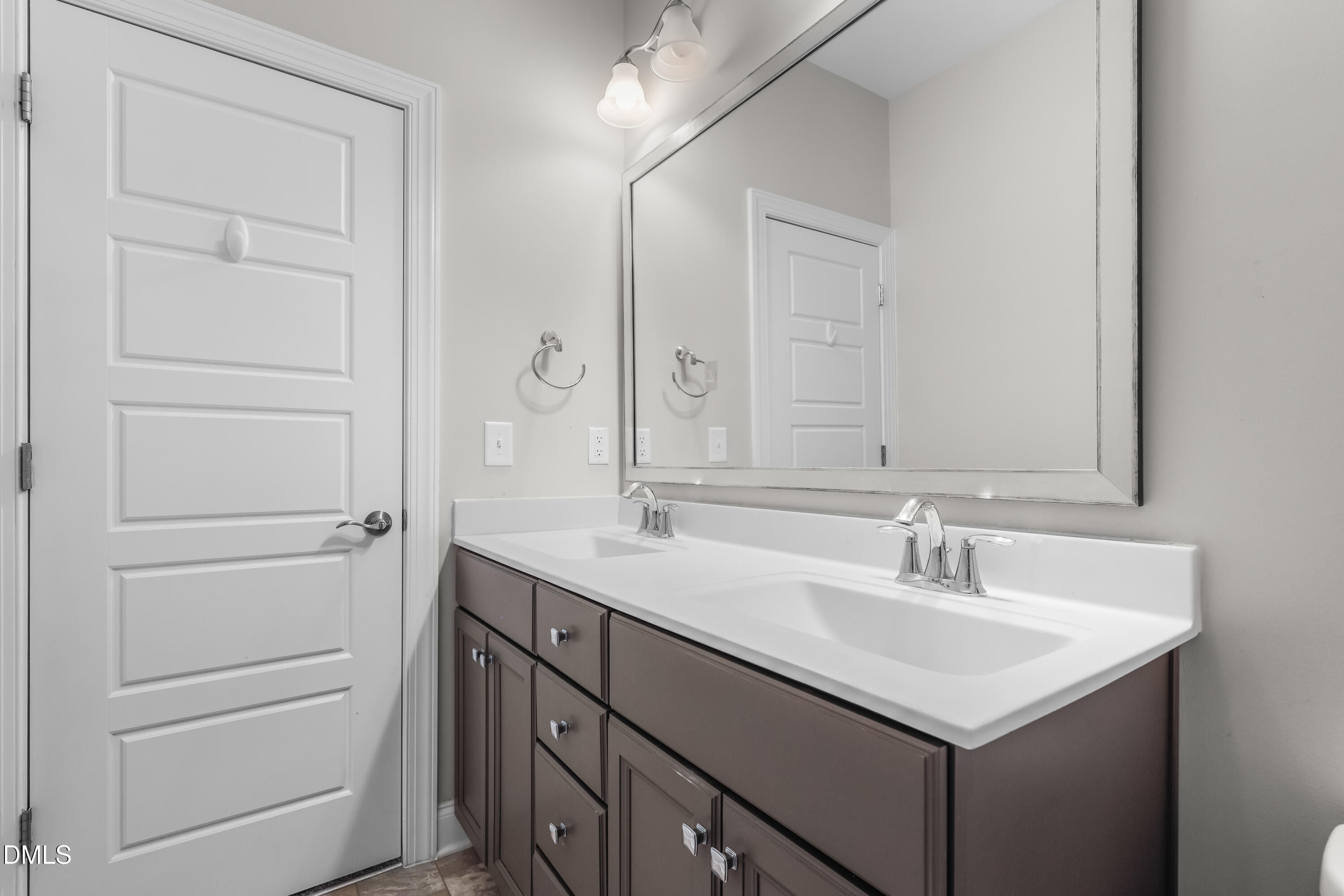 129 Tisbury Drive Property Photo 41