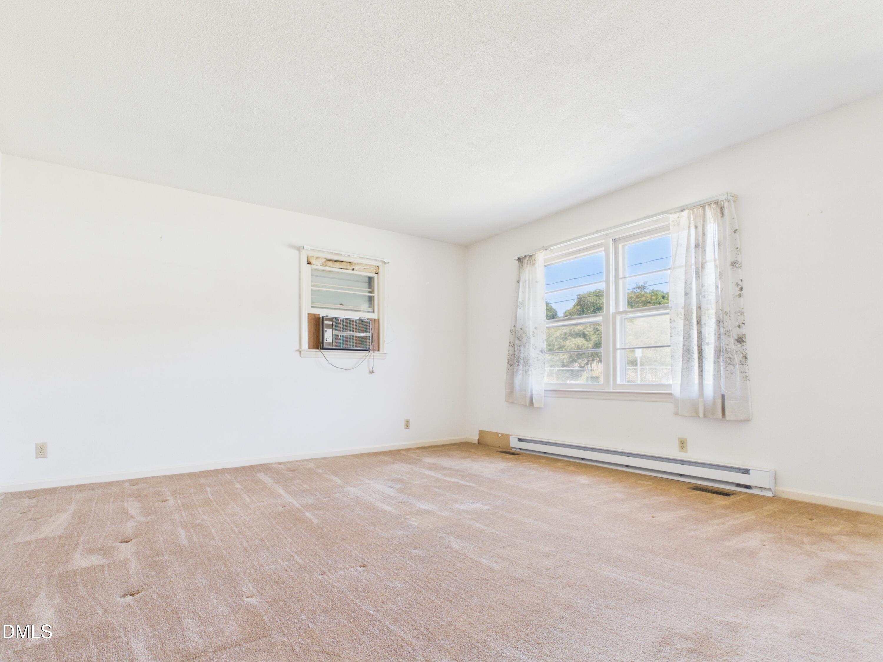 2409 Landis Drive Property Photo 7