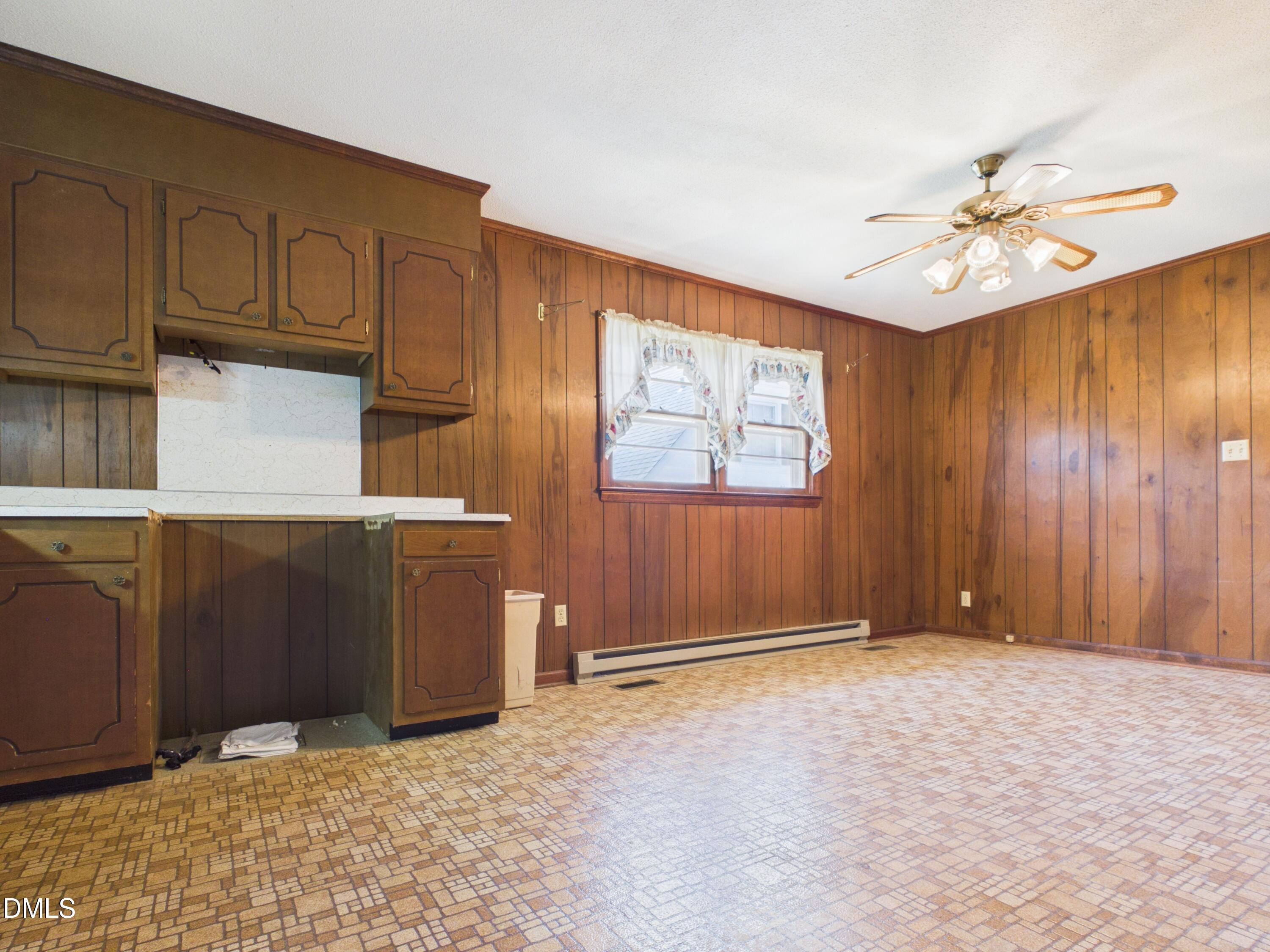 2409 Landis Drive Property Photo 11