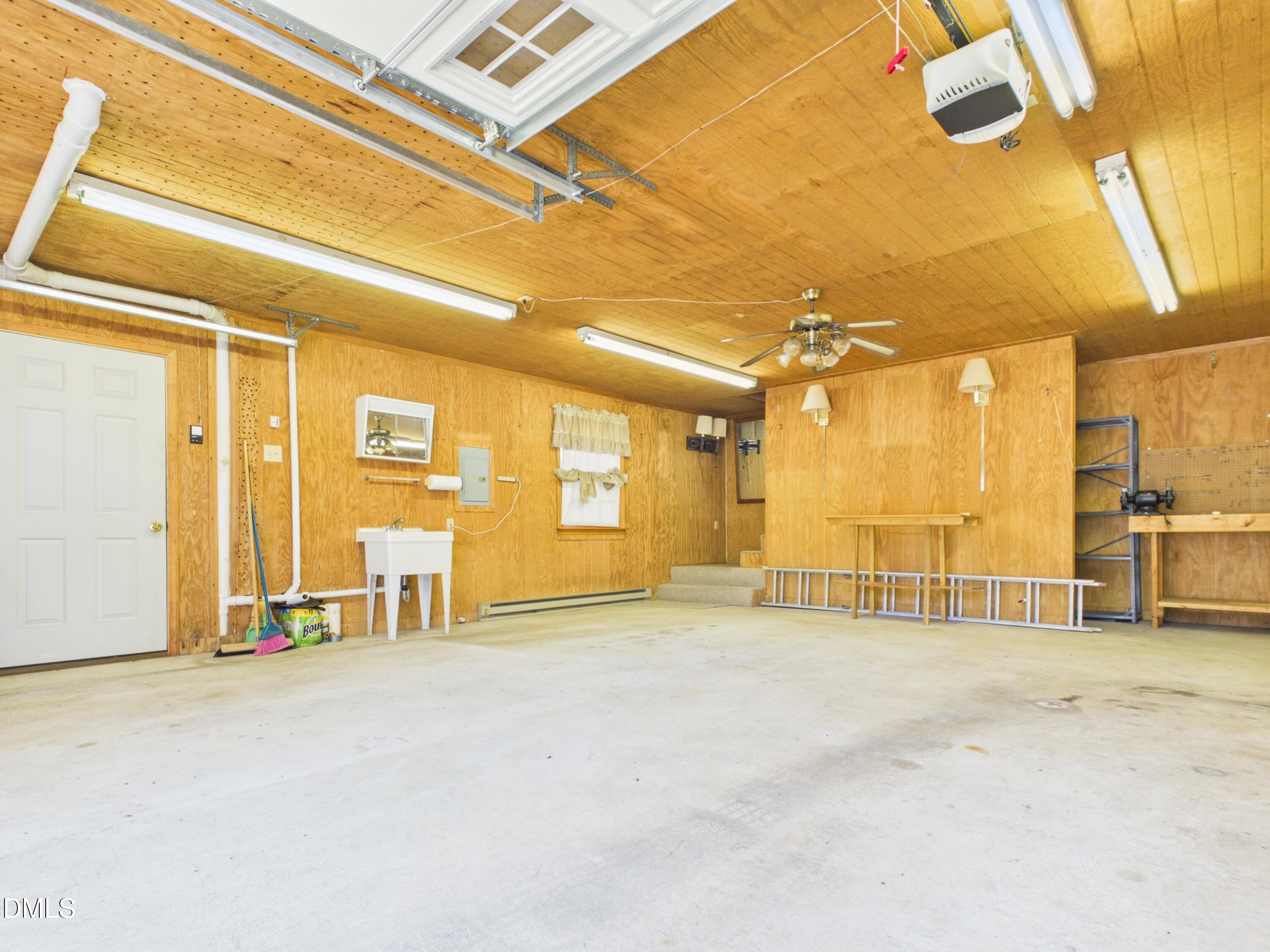 2409 Landis Drive Property Photo 34