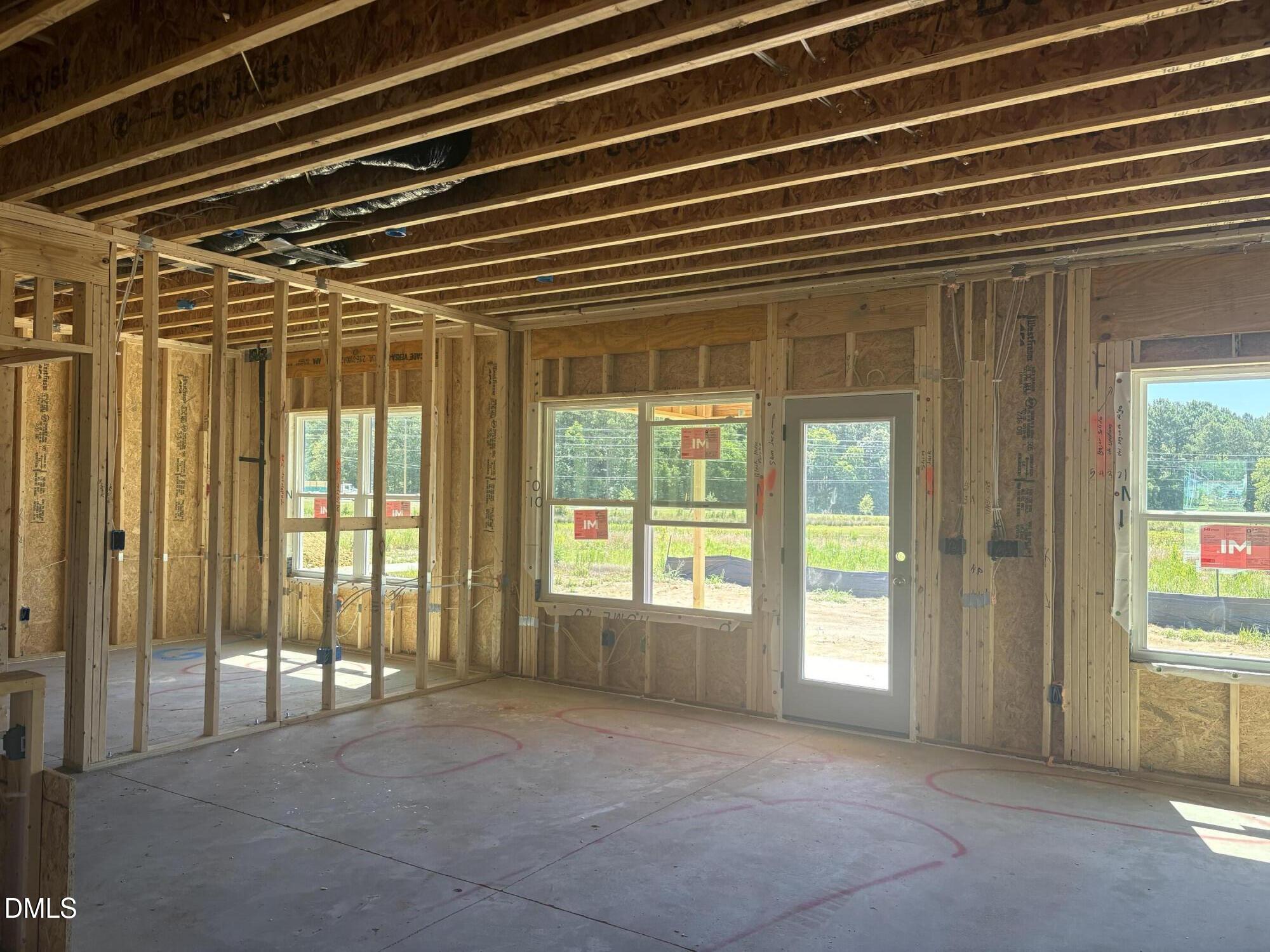 425 Contempo Drive 1 Property Photo 6