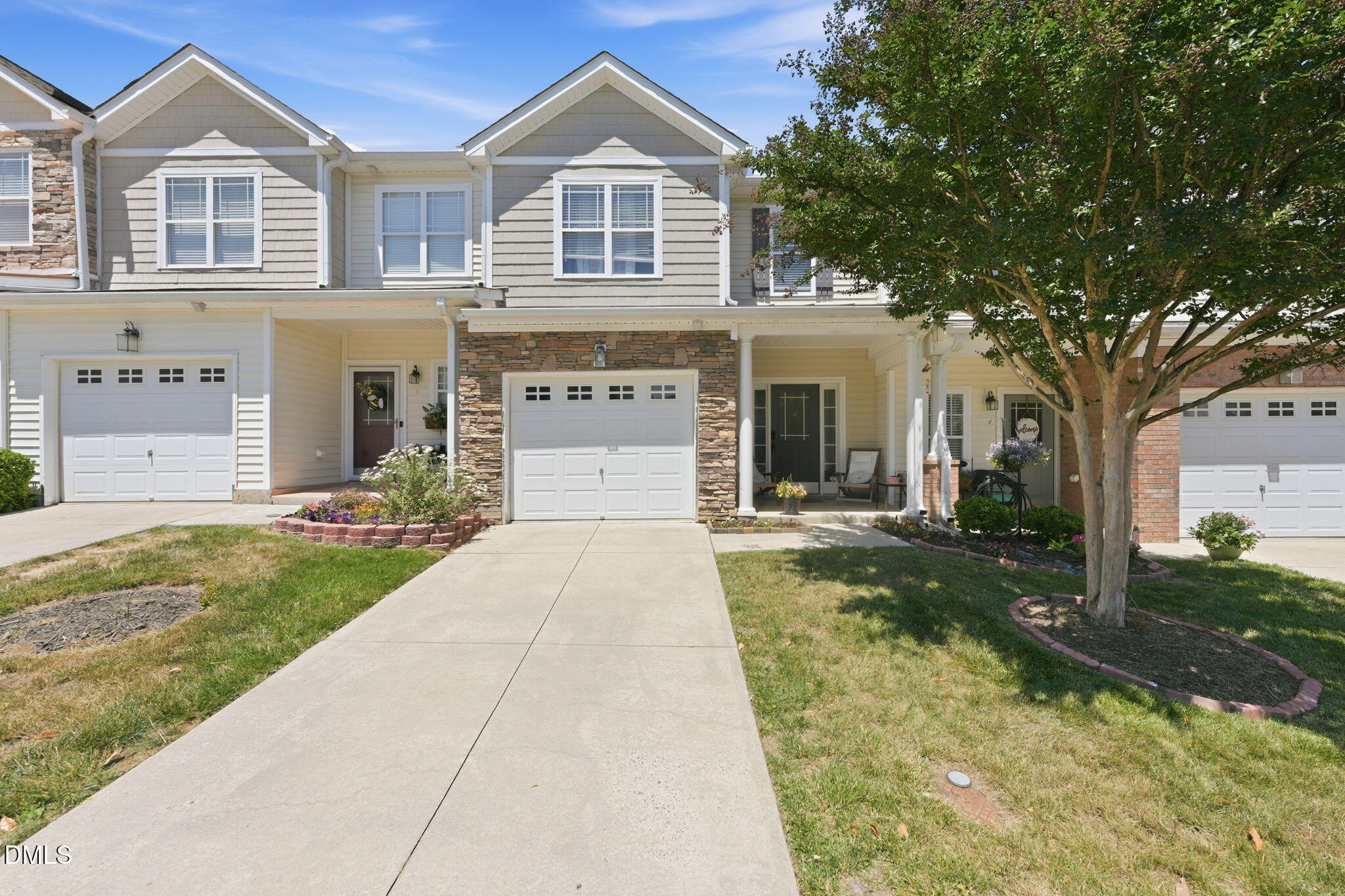 4019 Comrie Lane Property Photo 1