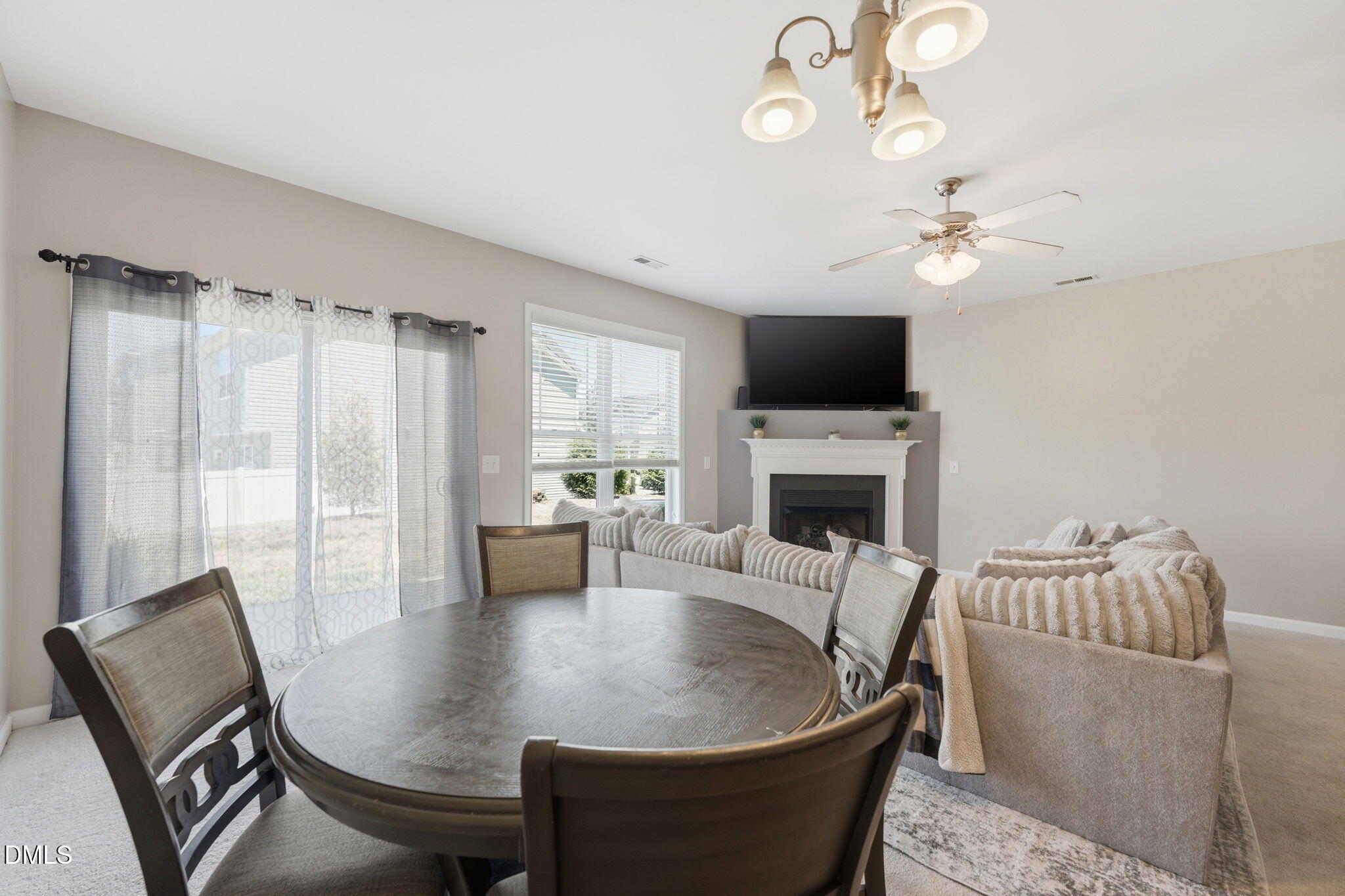 4019 Comrie Lane Property Photo 12