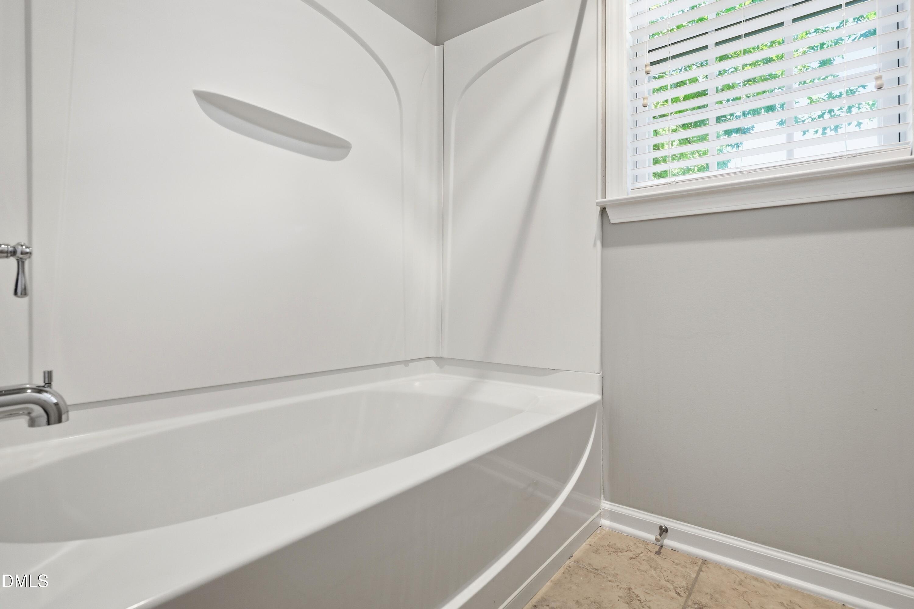 120 Amiable Loop Property Photo 17