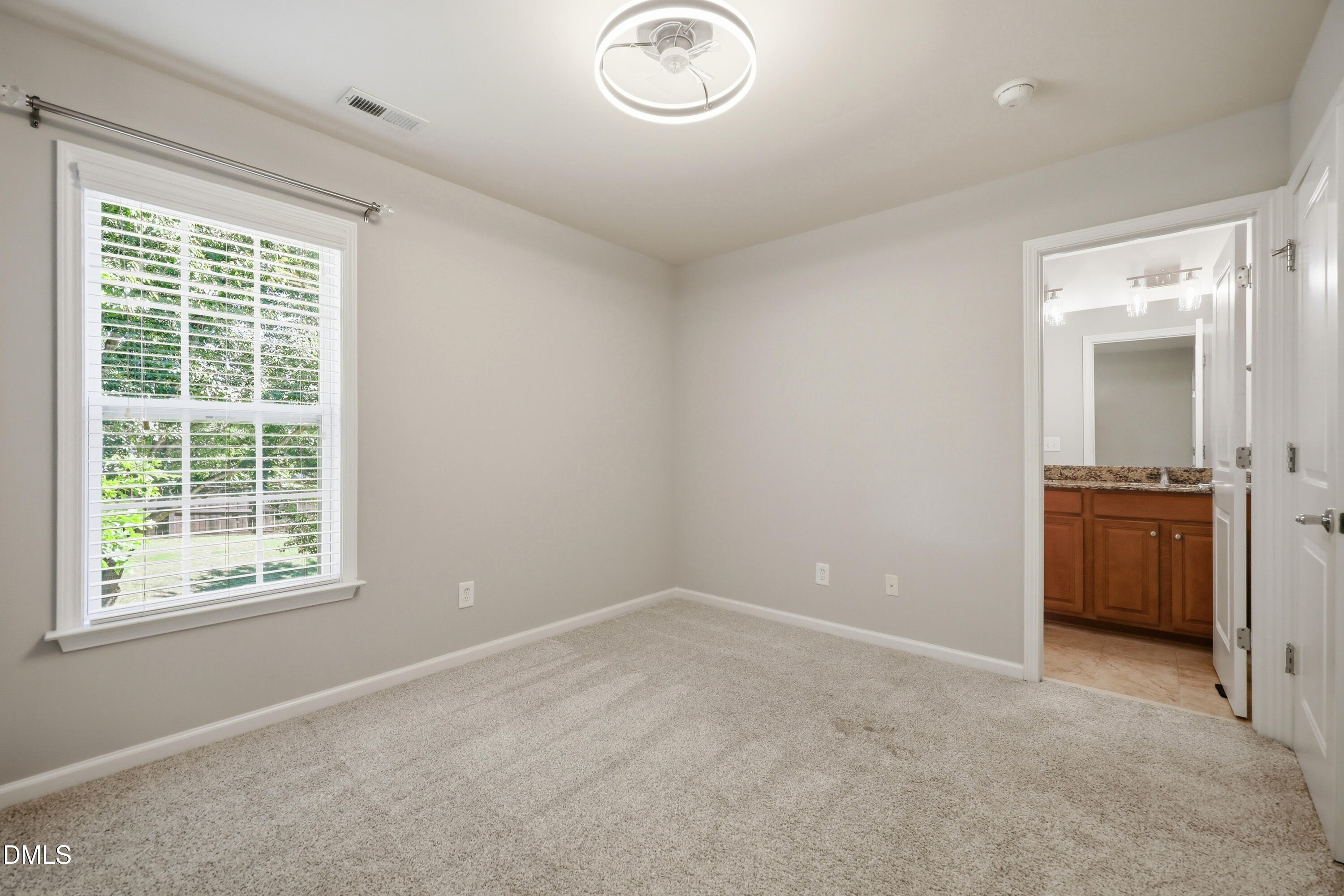 120 Amiable Loop Property Photo 28