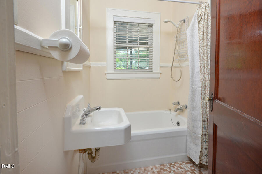 1814 Chapel Hill Road Property Photo 17