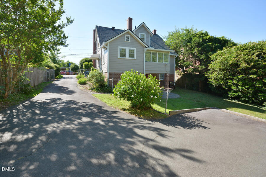 1814 Chapel Hill Road Property Photo 30