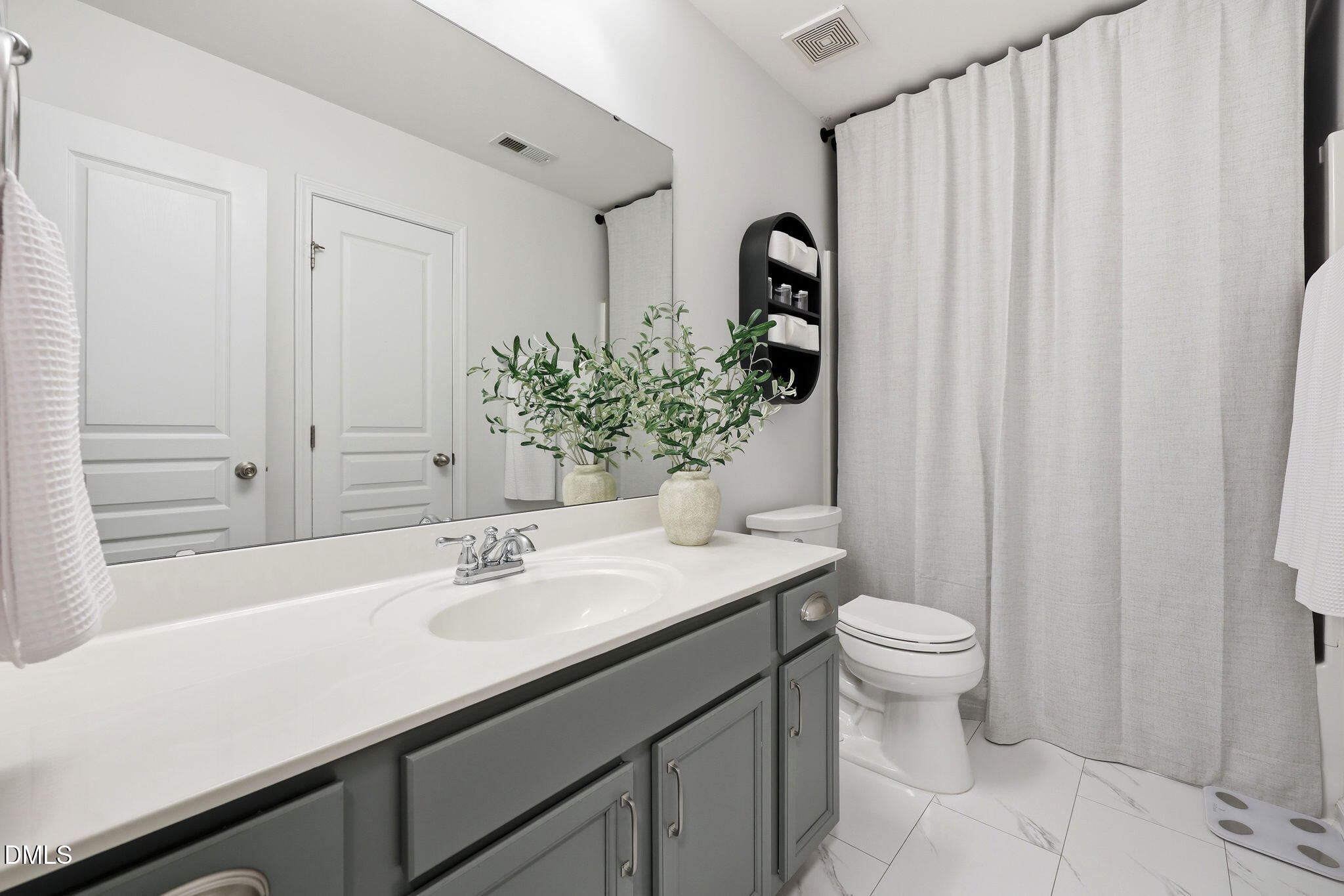1115 Ileagnes Road Property Photo 22