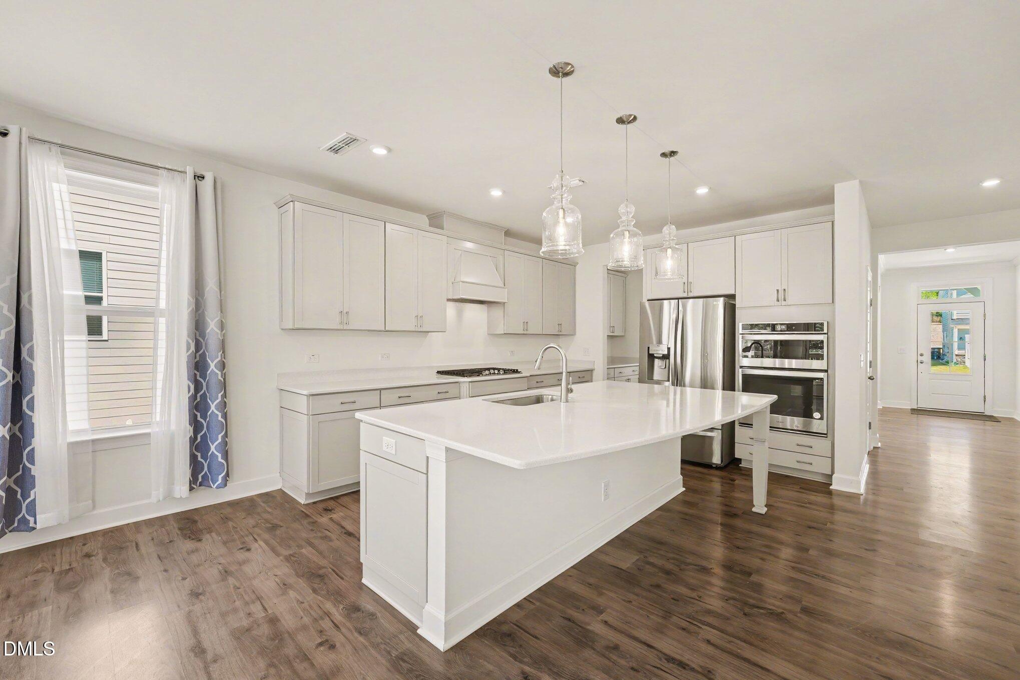 132 Woodstaff Avenue Property Photo 10