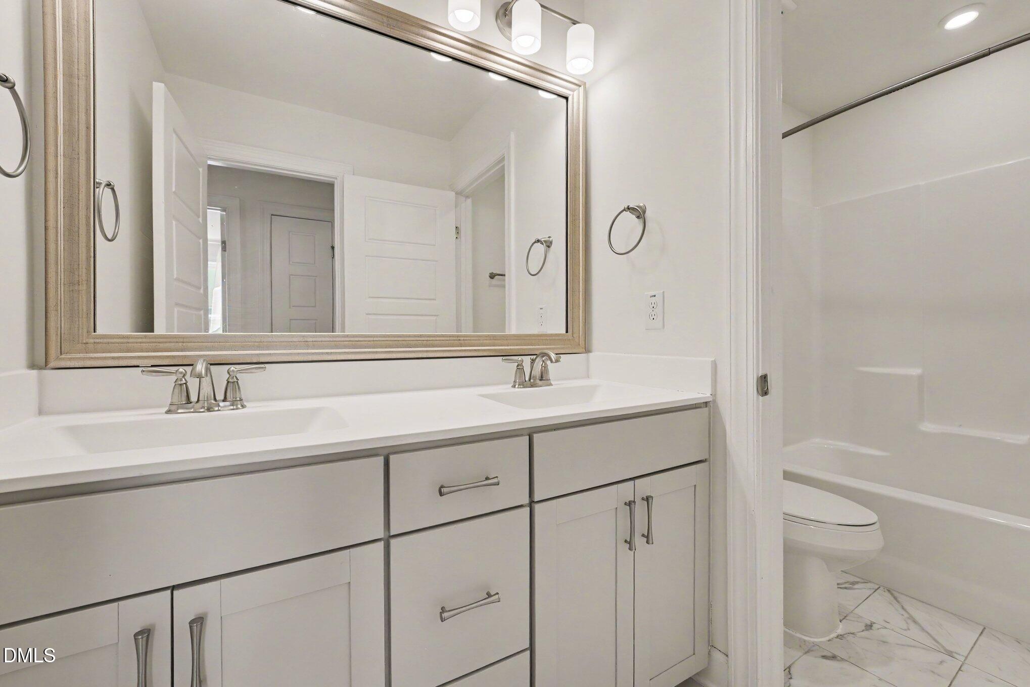 132 Woodstaff Avenue Property Photo 26