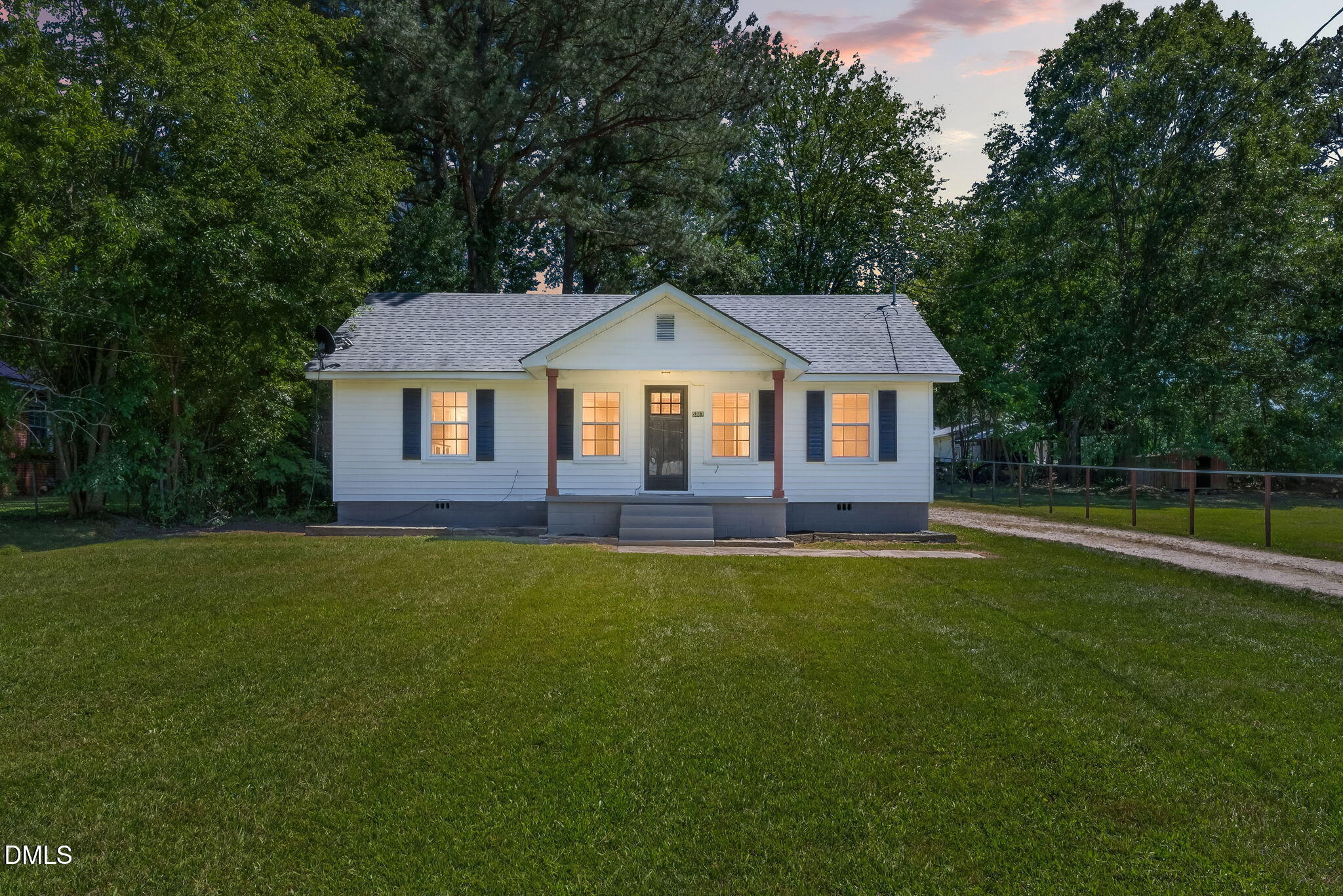 5887 Main Street Property Photo 1