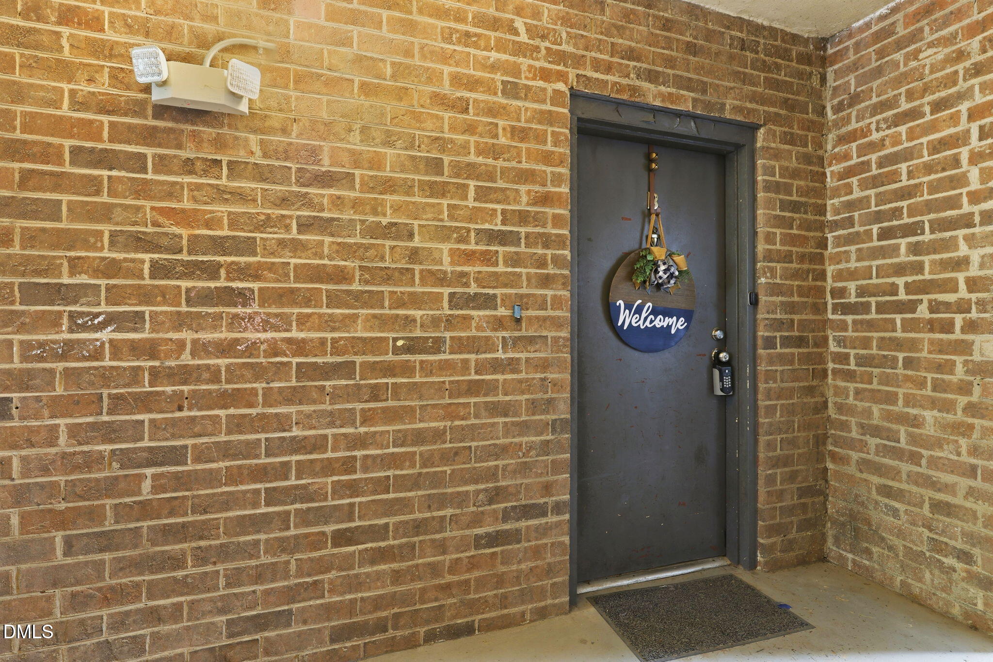 1008 Sandlin Place B Property Photo 3