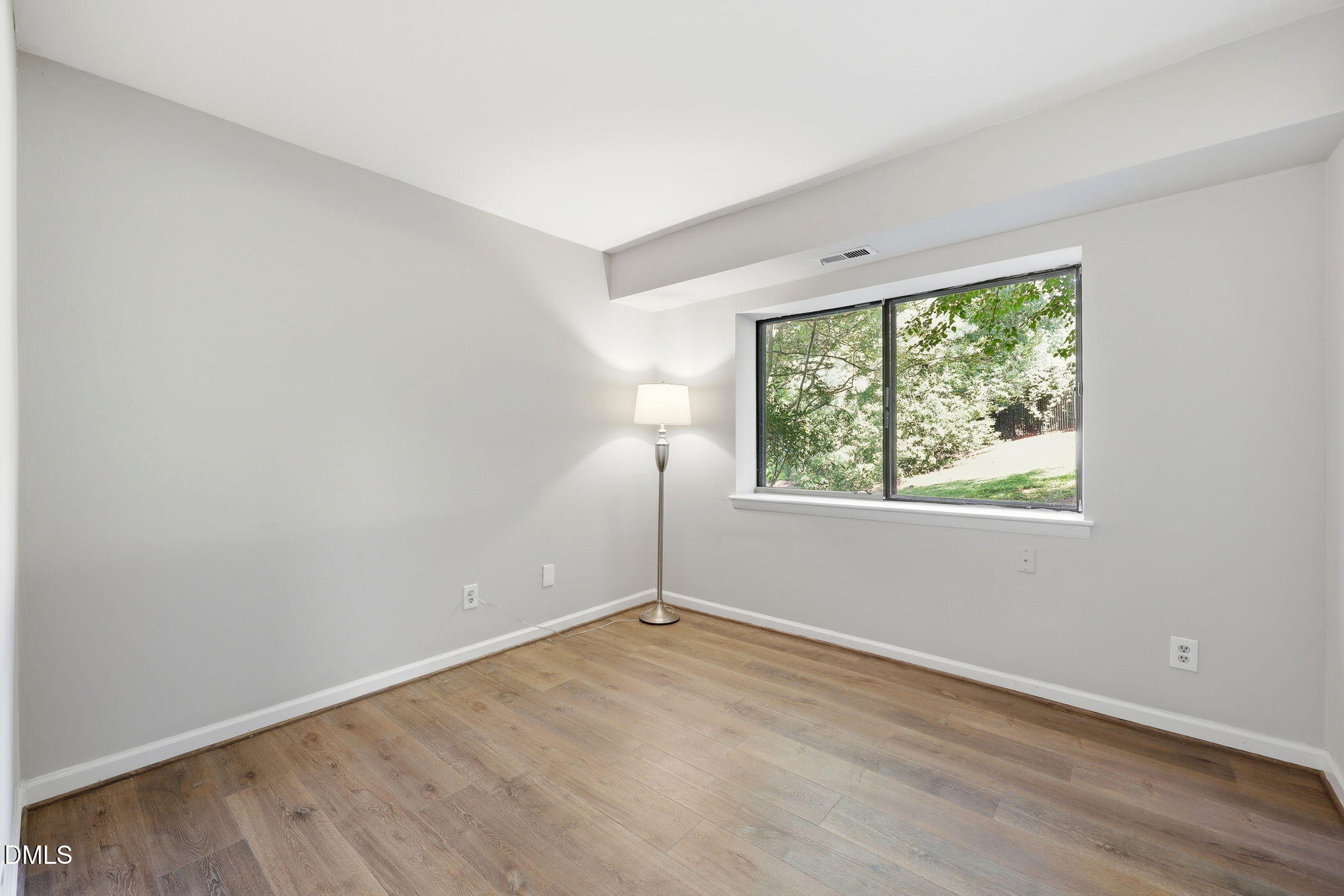 1008 Sandlin Place B Property Photo 16