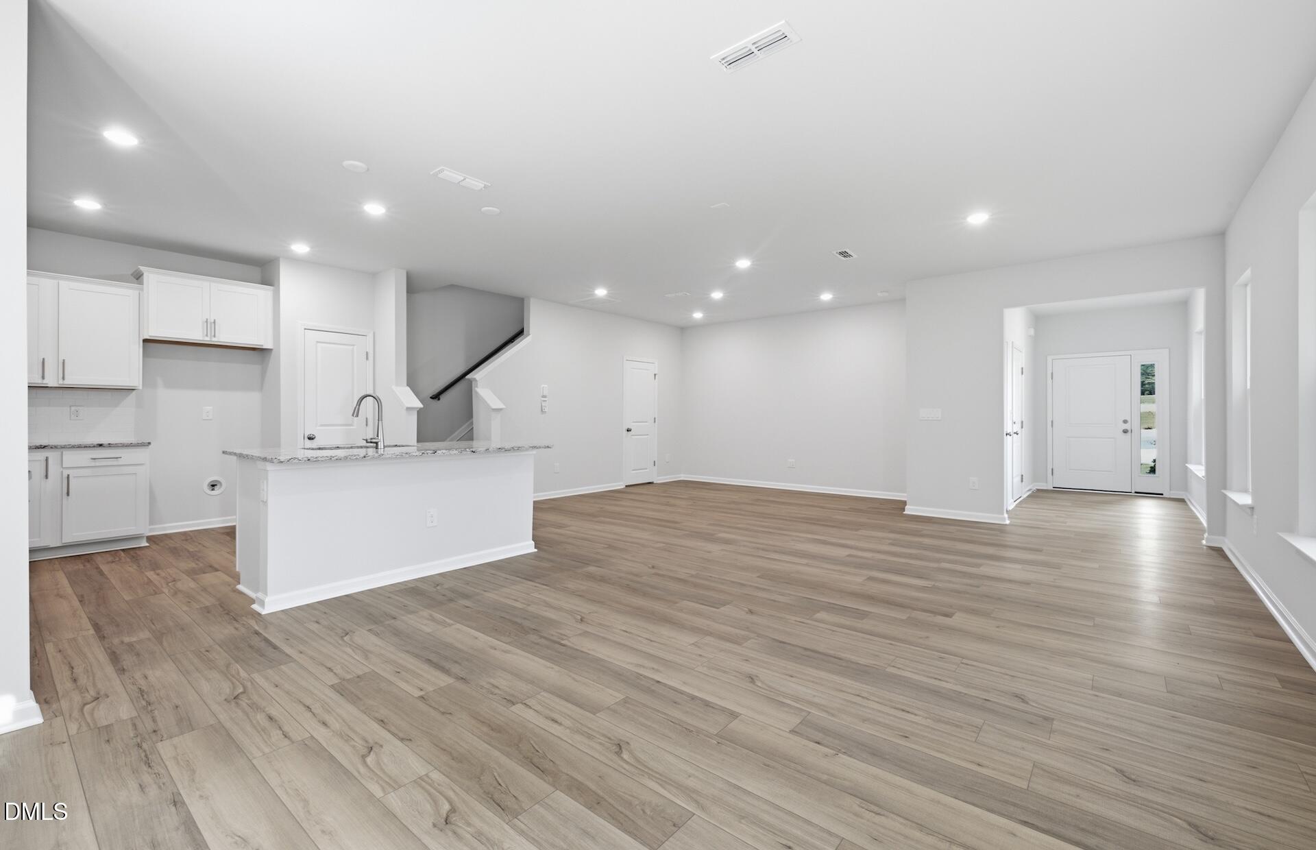 121 Verlands Way Property Photo 7
