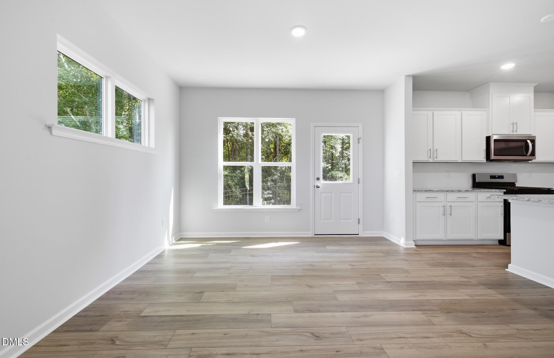 121 Verlands Way Property Photo 8