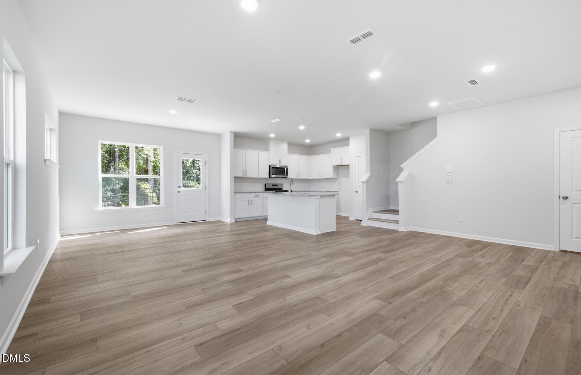121 Verlands Way Property Photo 10