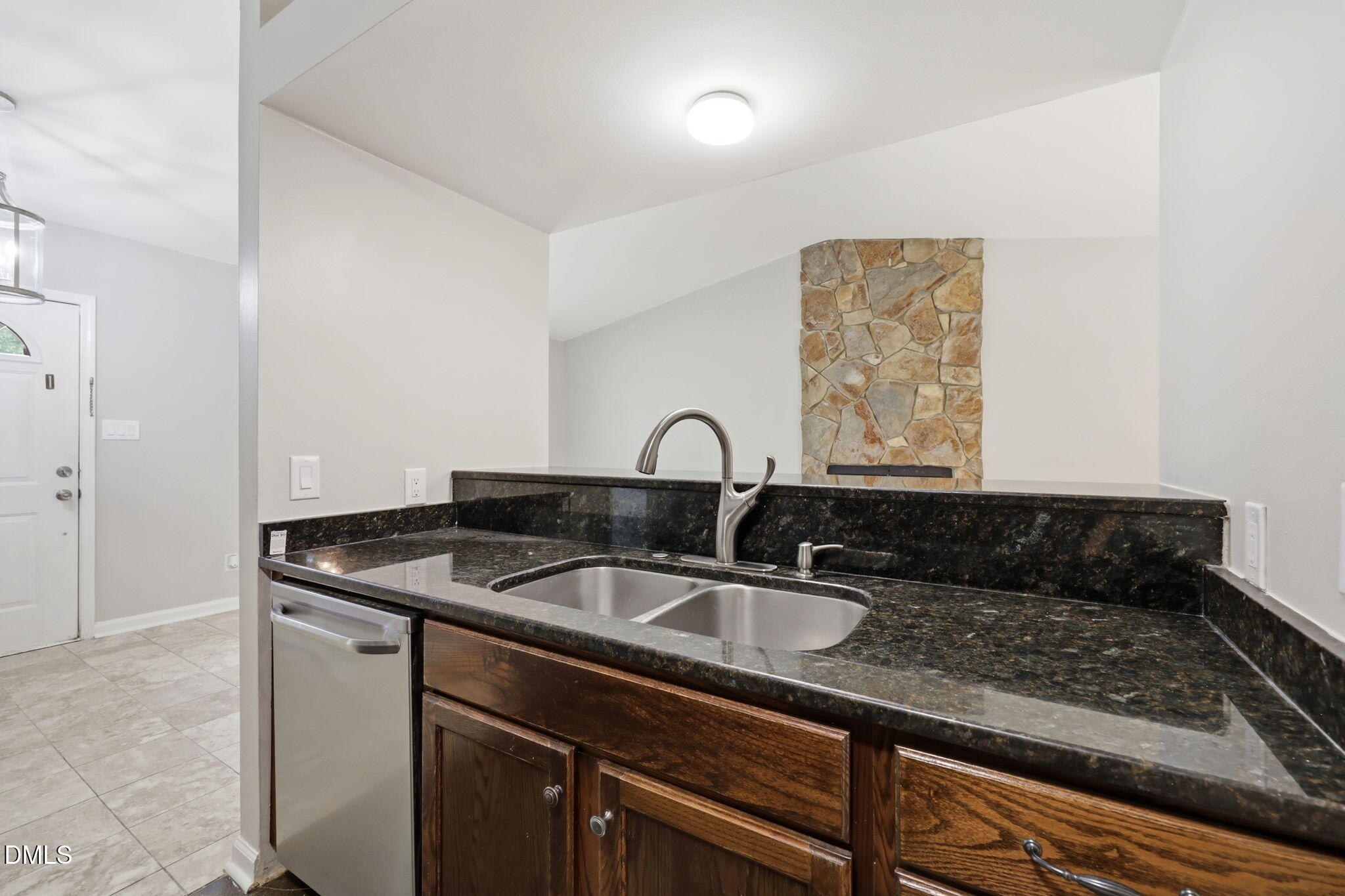 3909 Old Creek Court Property Photo 20