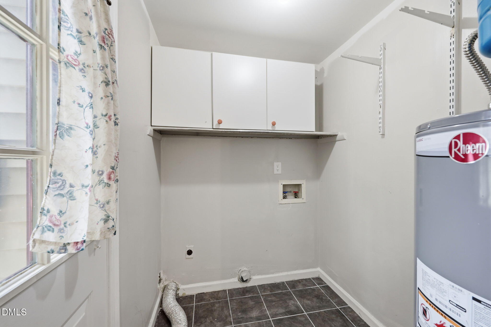 3909 Old Creek Court Property Photo 22
