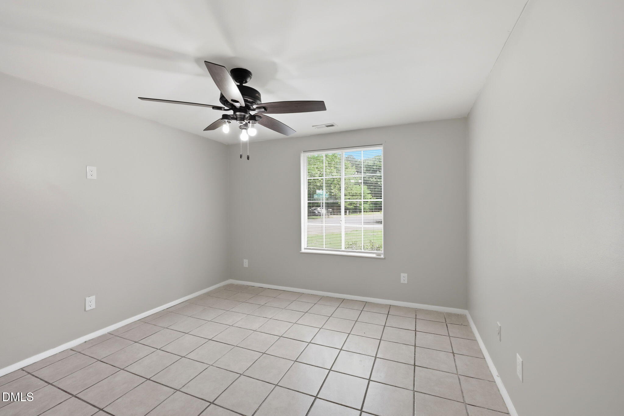 3909 Old Creek Court Property Photo 28