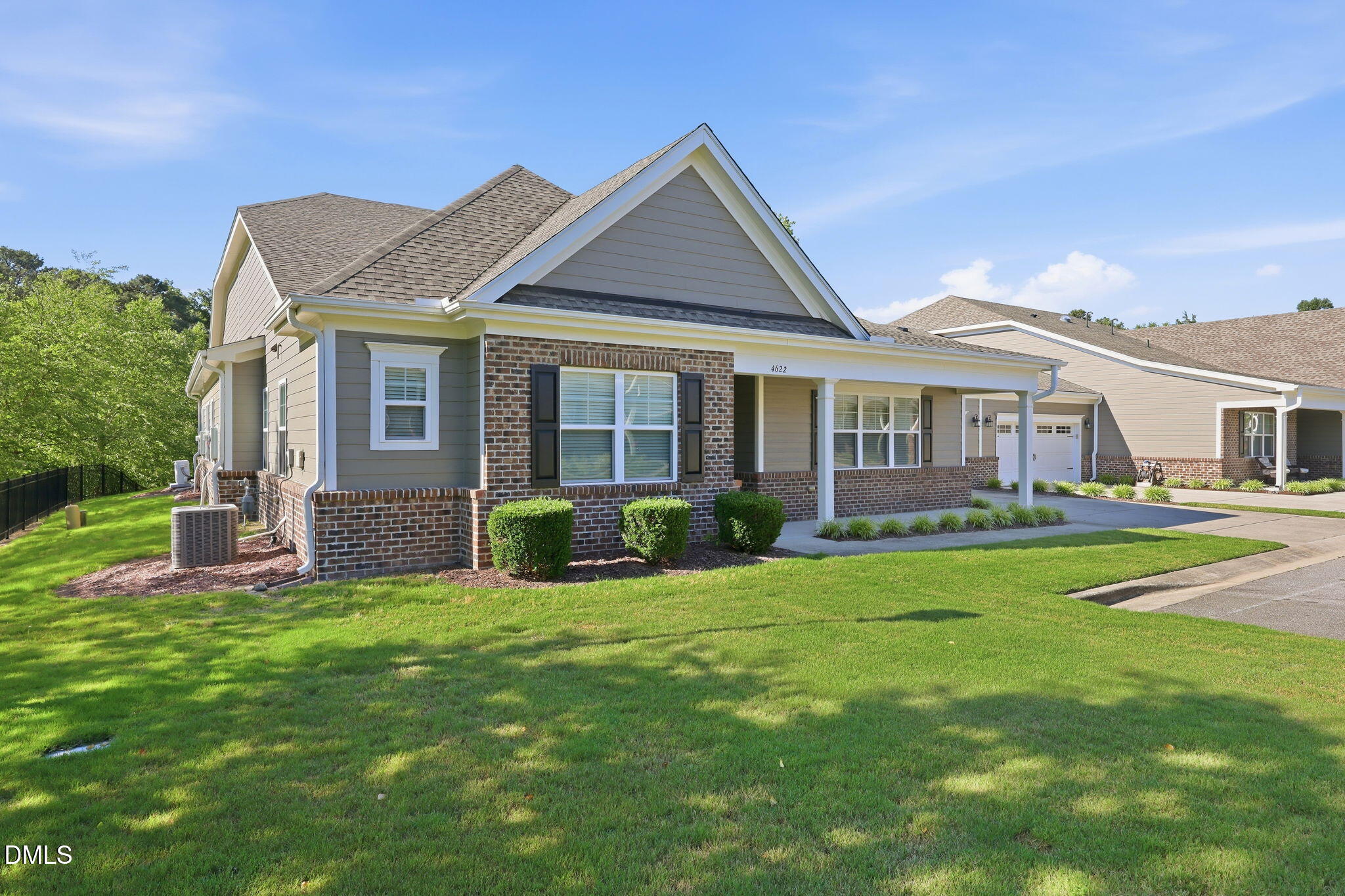 4622 Teal Crest Court Property Photo 3
