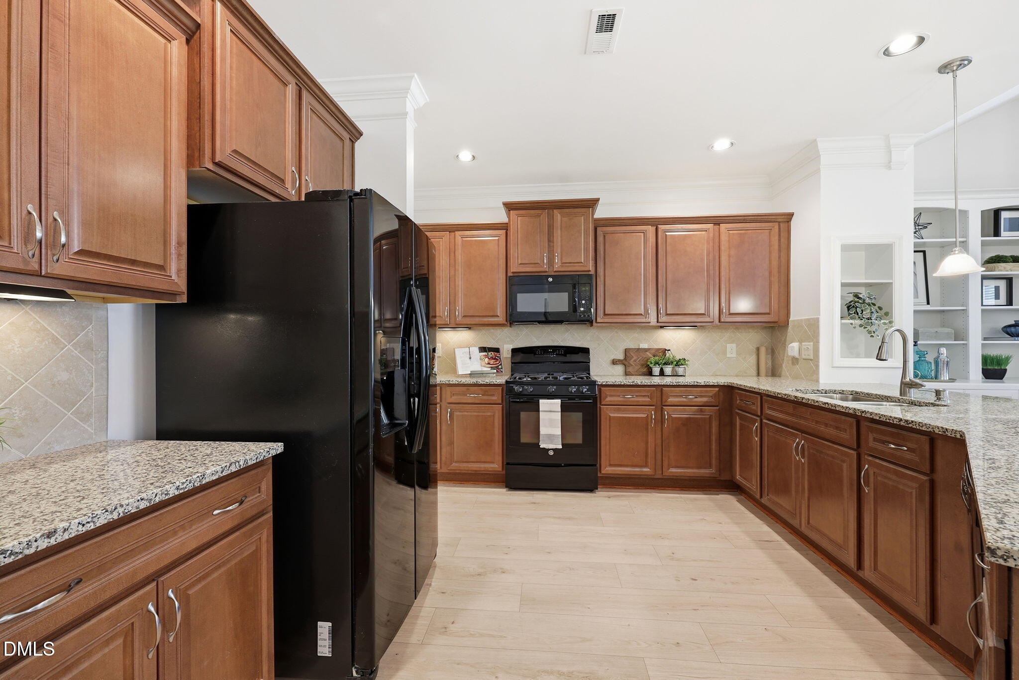4622 Teal Crest Court Property Photo 15