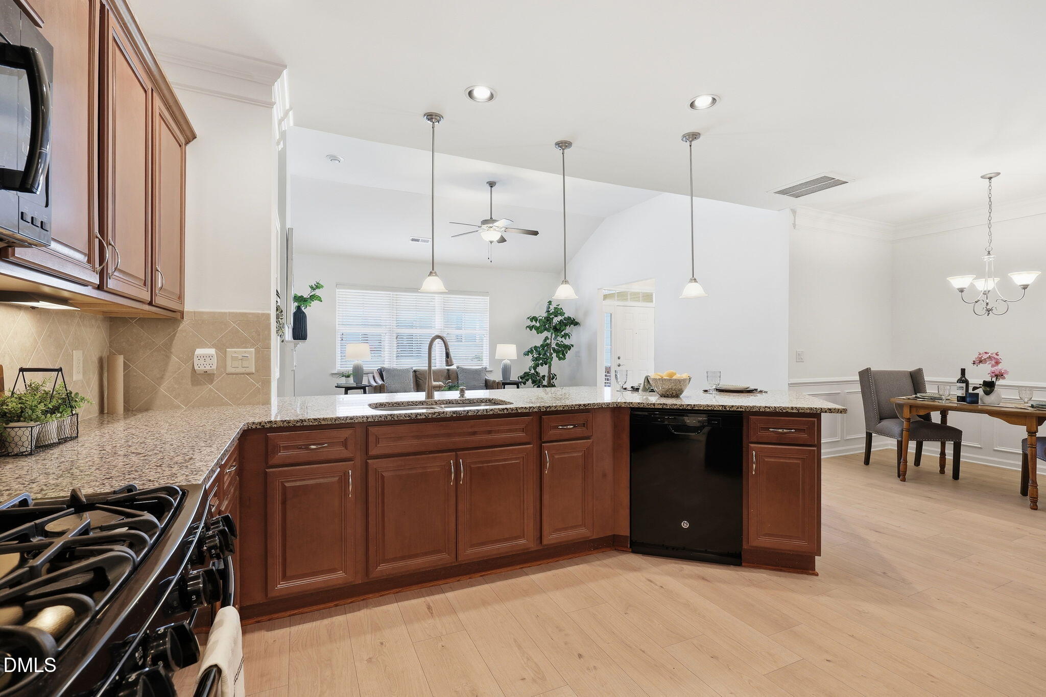 4622 Teal Crest Court Property Photo 16
