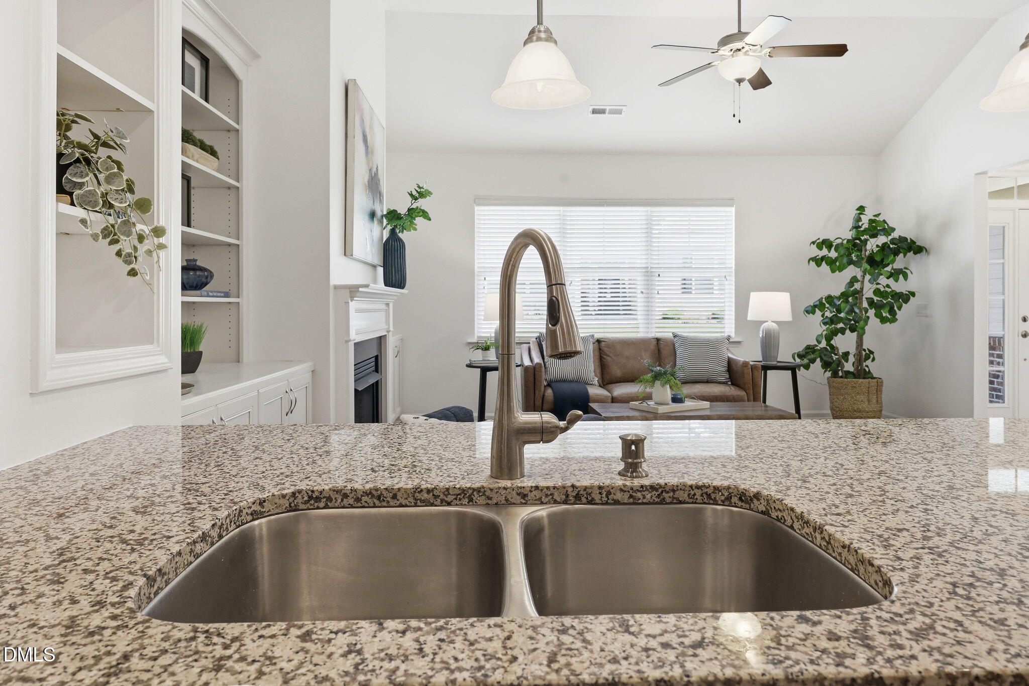 4622 Teal Crest Court Property Photo 17