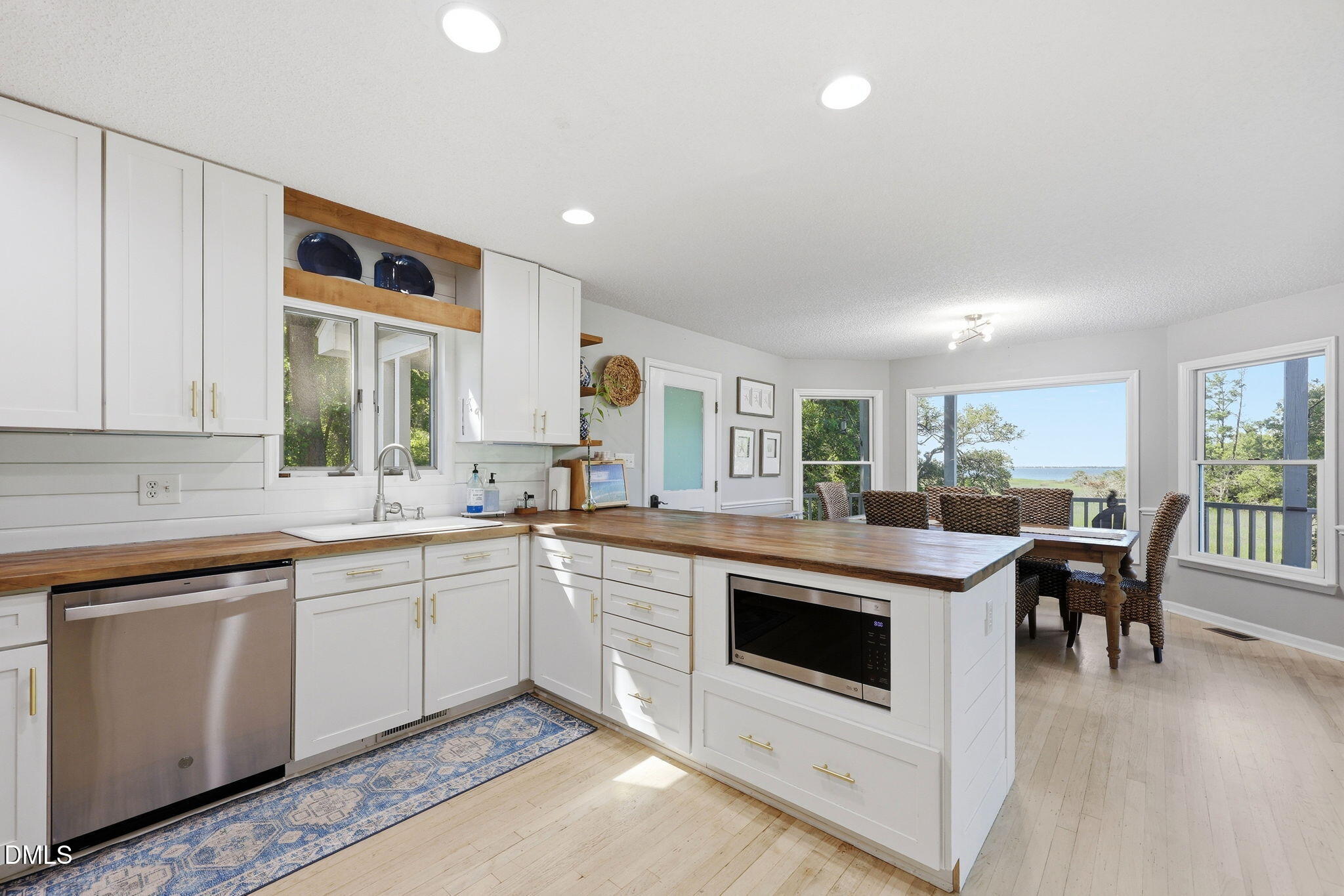 174 Windy Point Road Property Photo 32