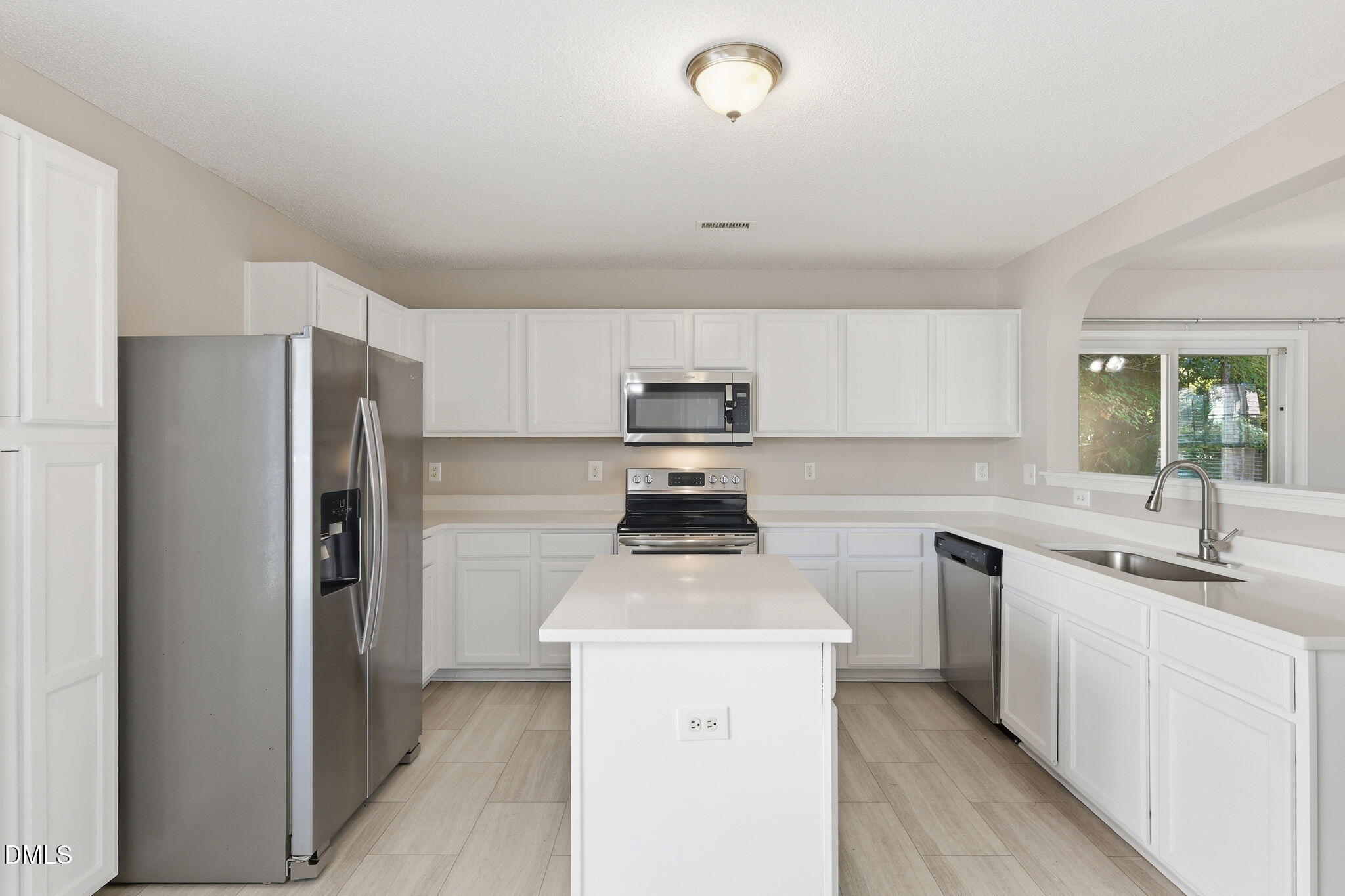 67 Valleyfield Drive Property Photo 6