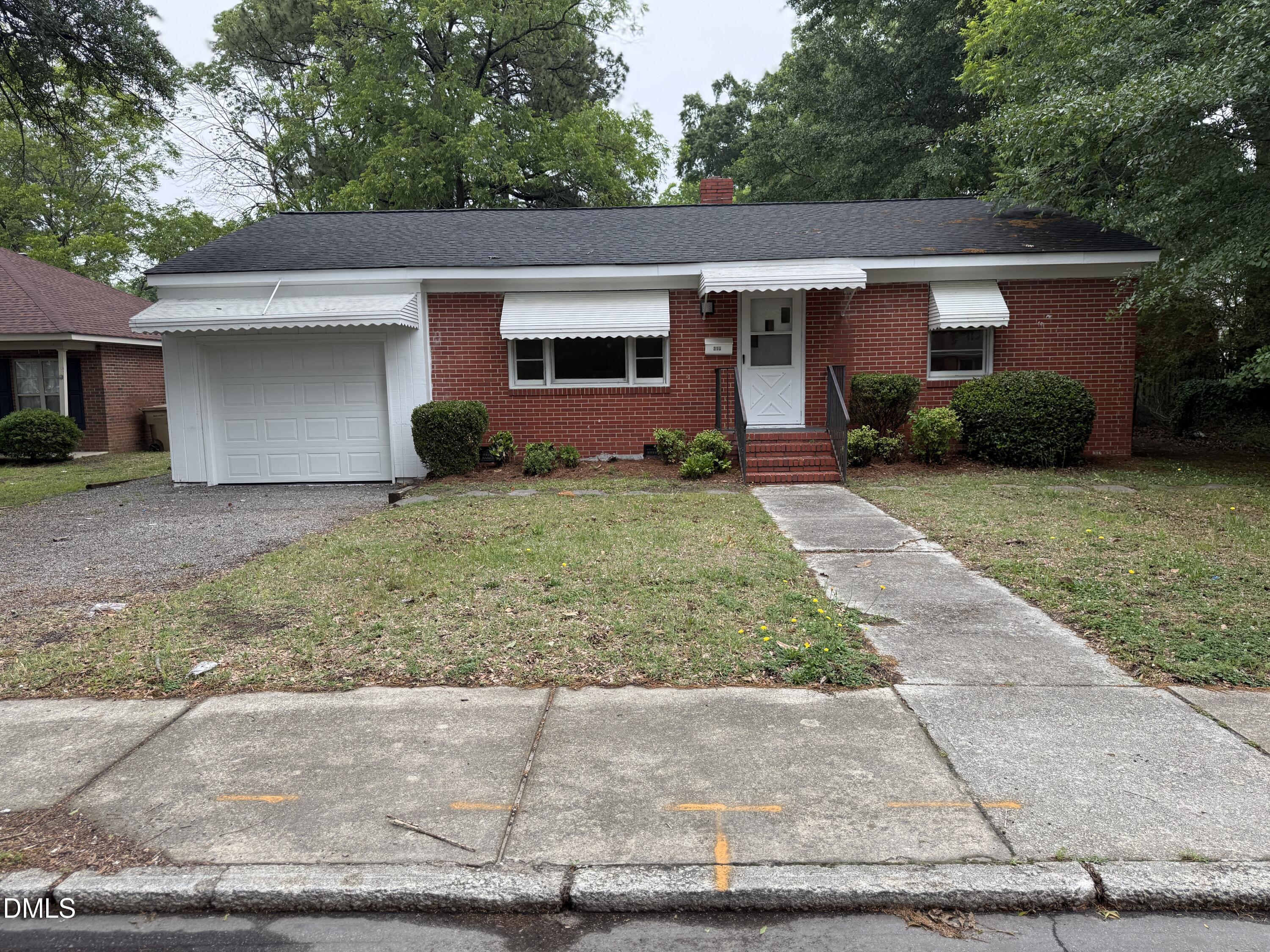 316 Hamby Street Property Photo 1