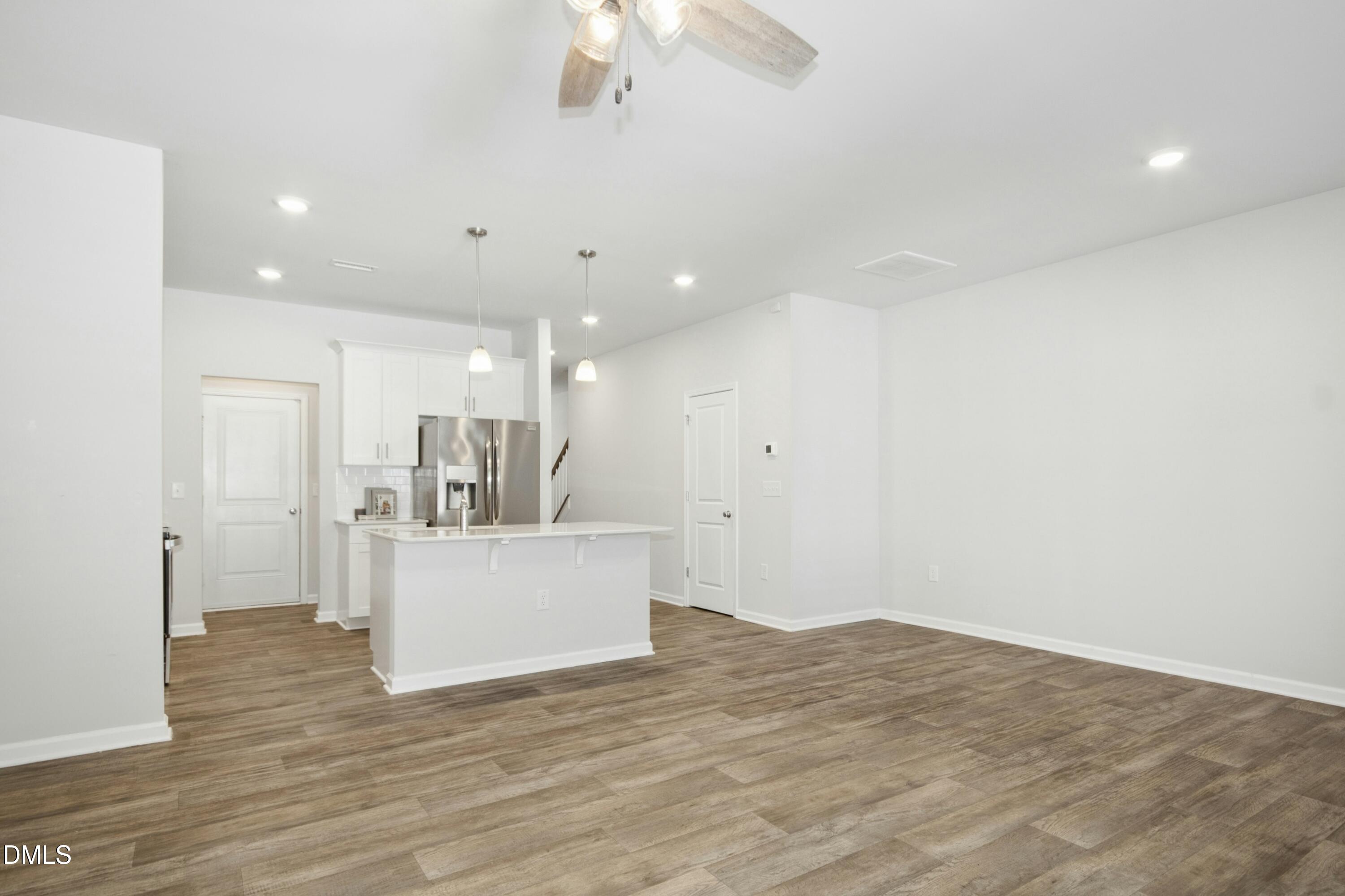 185 N Enterprise Drive Property Photo 9