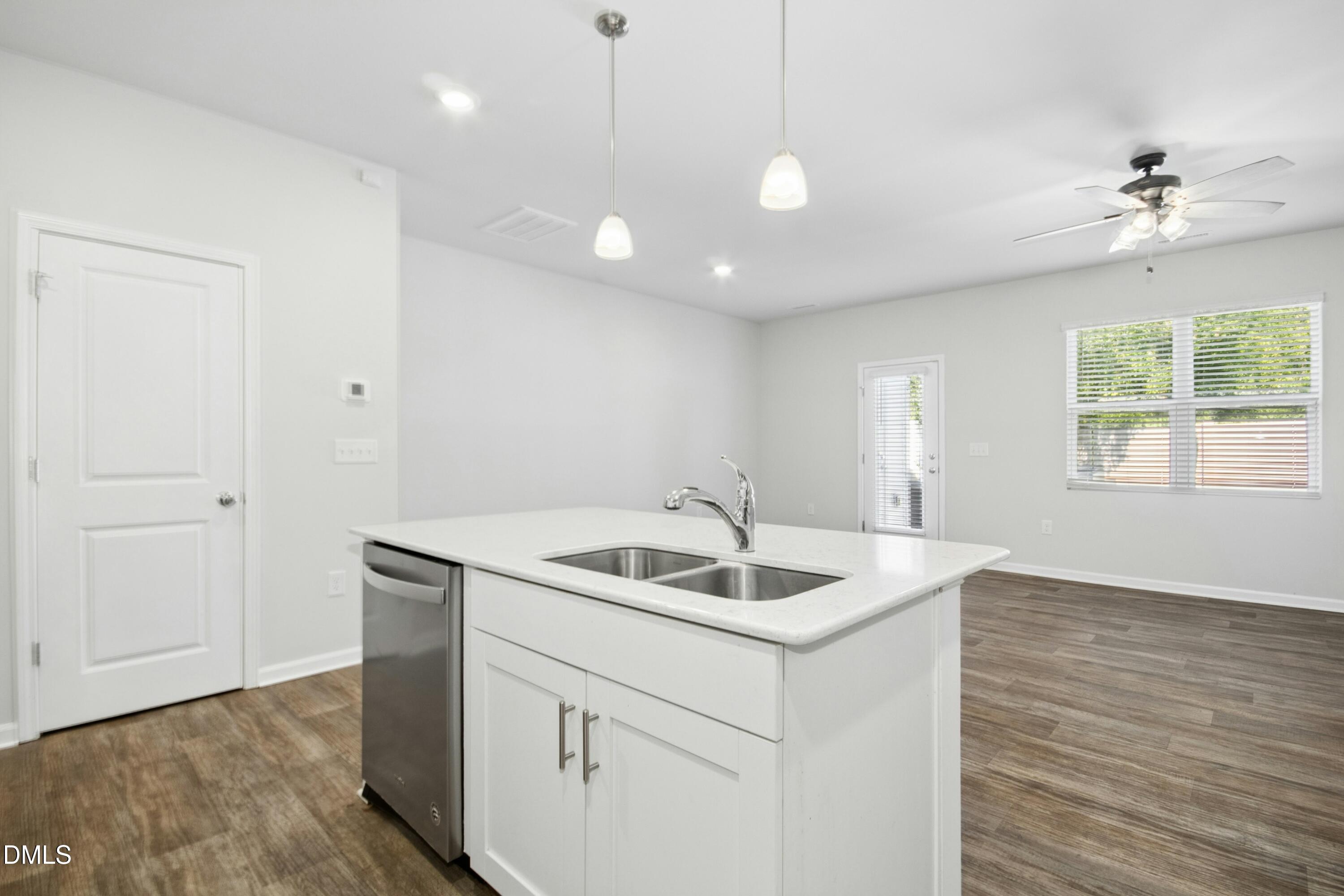 185 N Enterprise Drive Property Photo 14