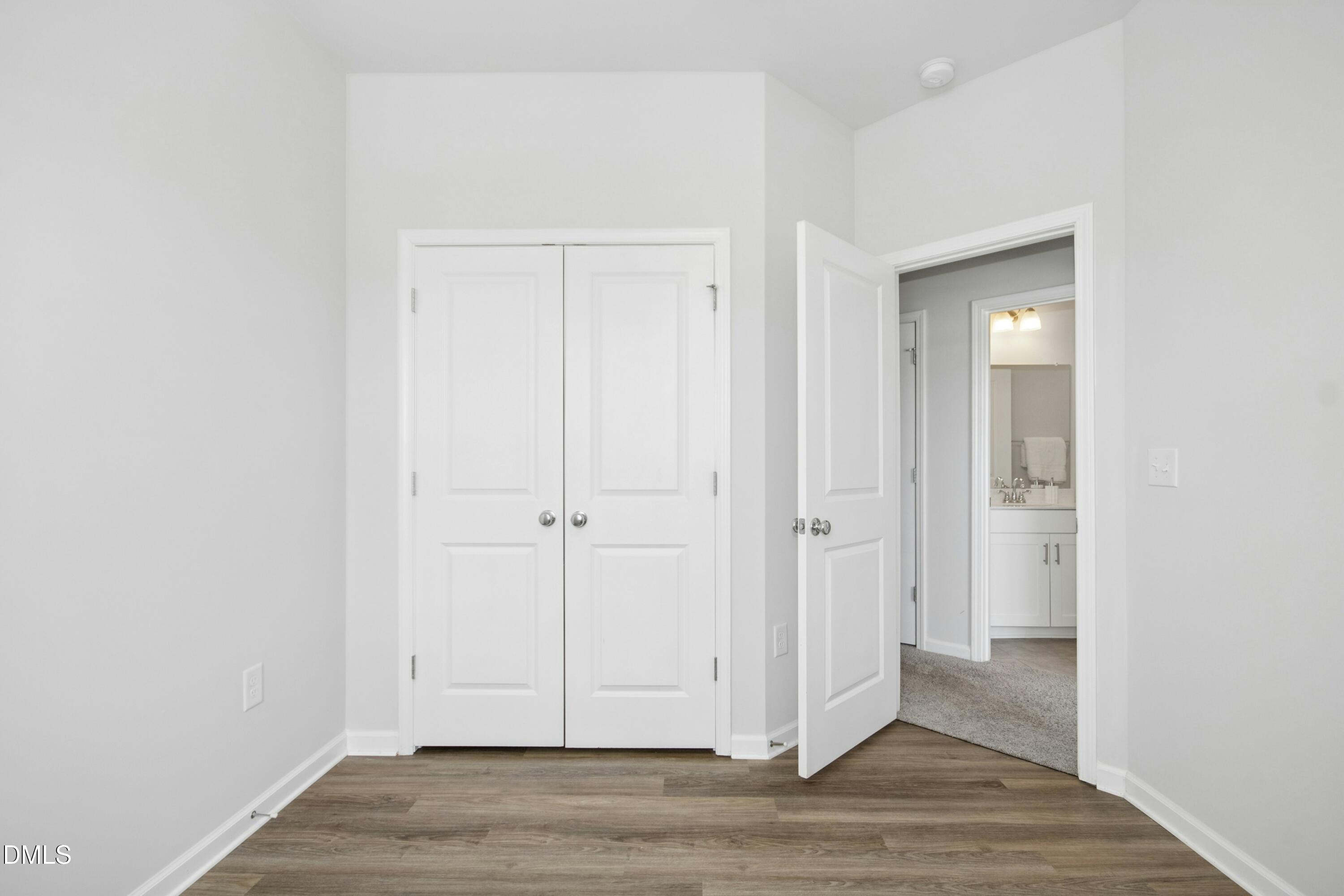 185 N Enterprise Drive Property Photo 21