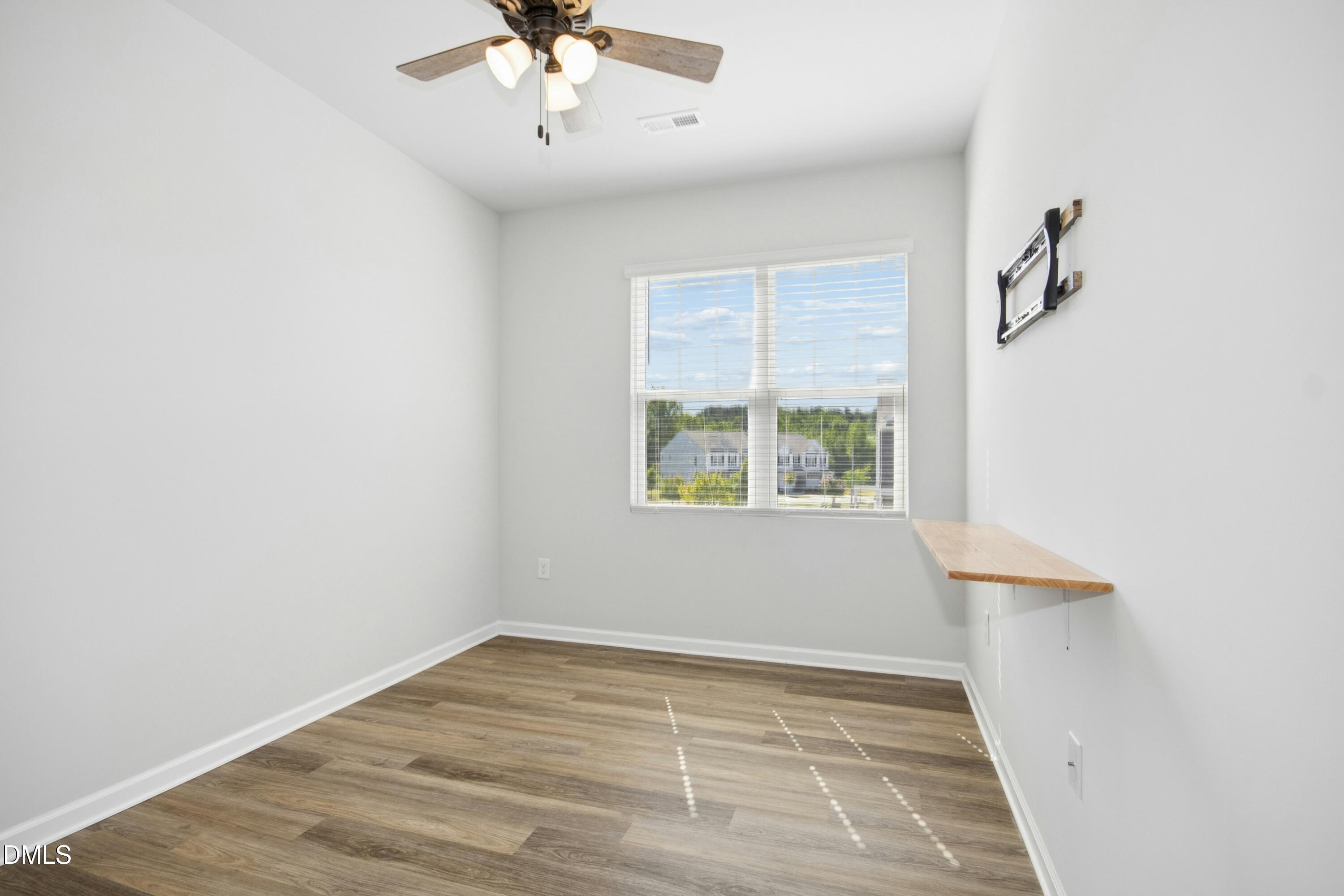 185 N Enterprise Drive Property Photo 24