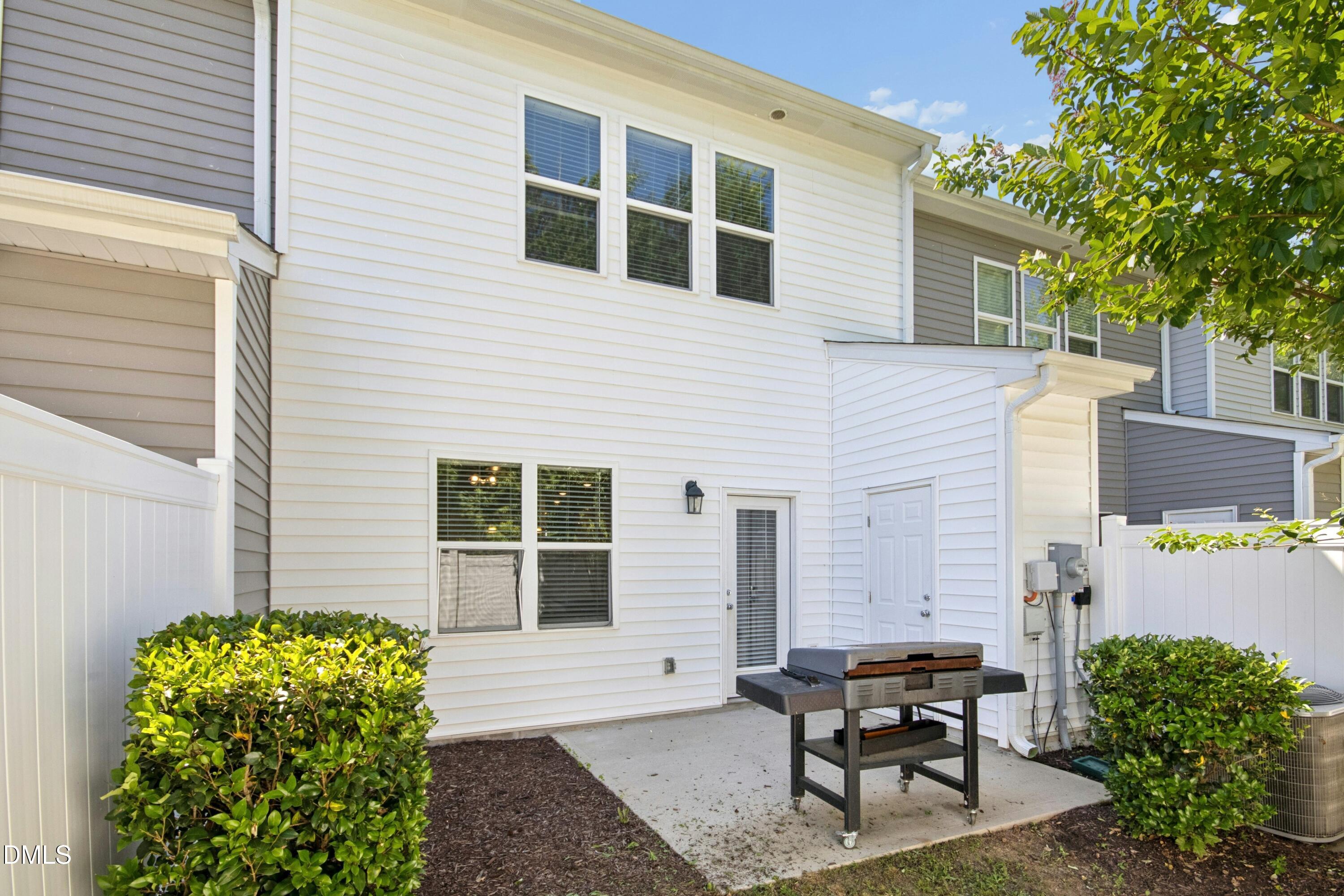 185 N Enterprise Drive Property Photo 29