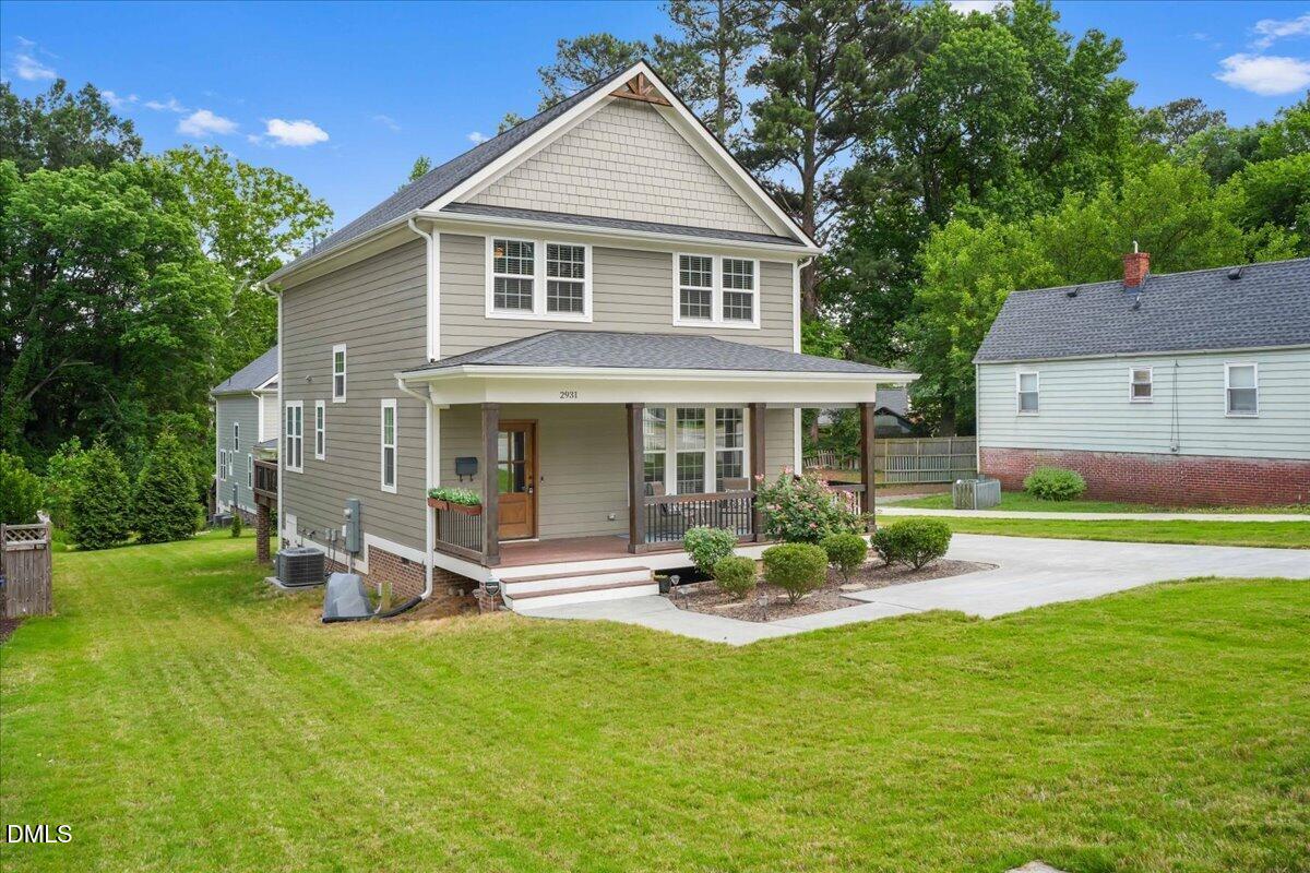 2931 Chapel Hill Road Property Photo 3