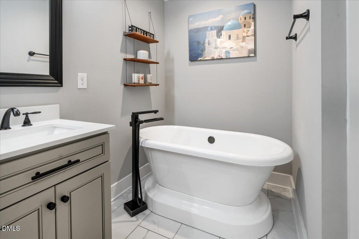 2931 Chapel Hill Road Property Photo 24