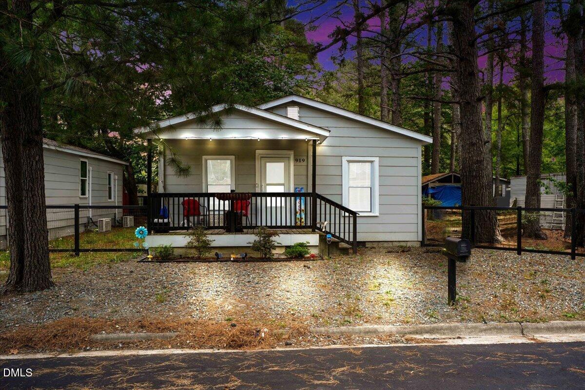 919 West Street Property Photo 2
