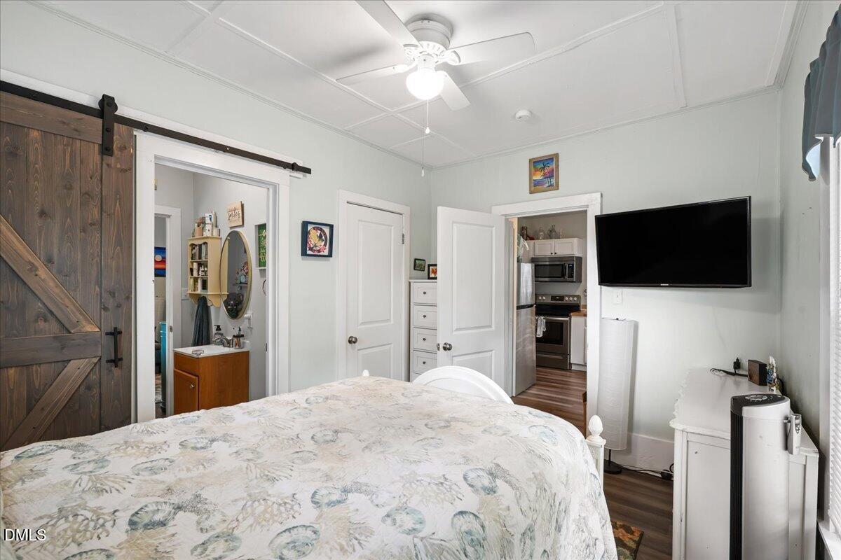 919 West Street Property Photo 14
