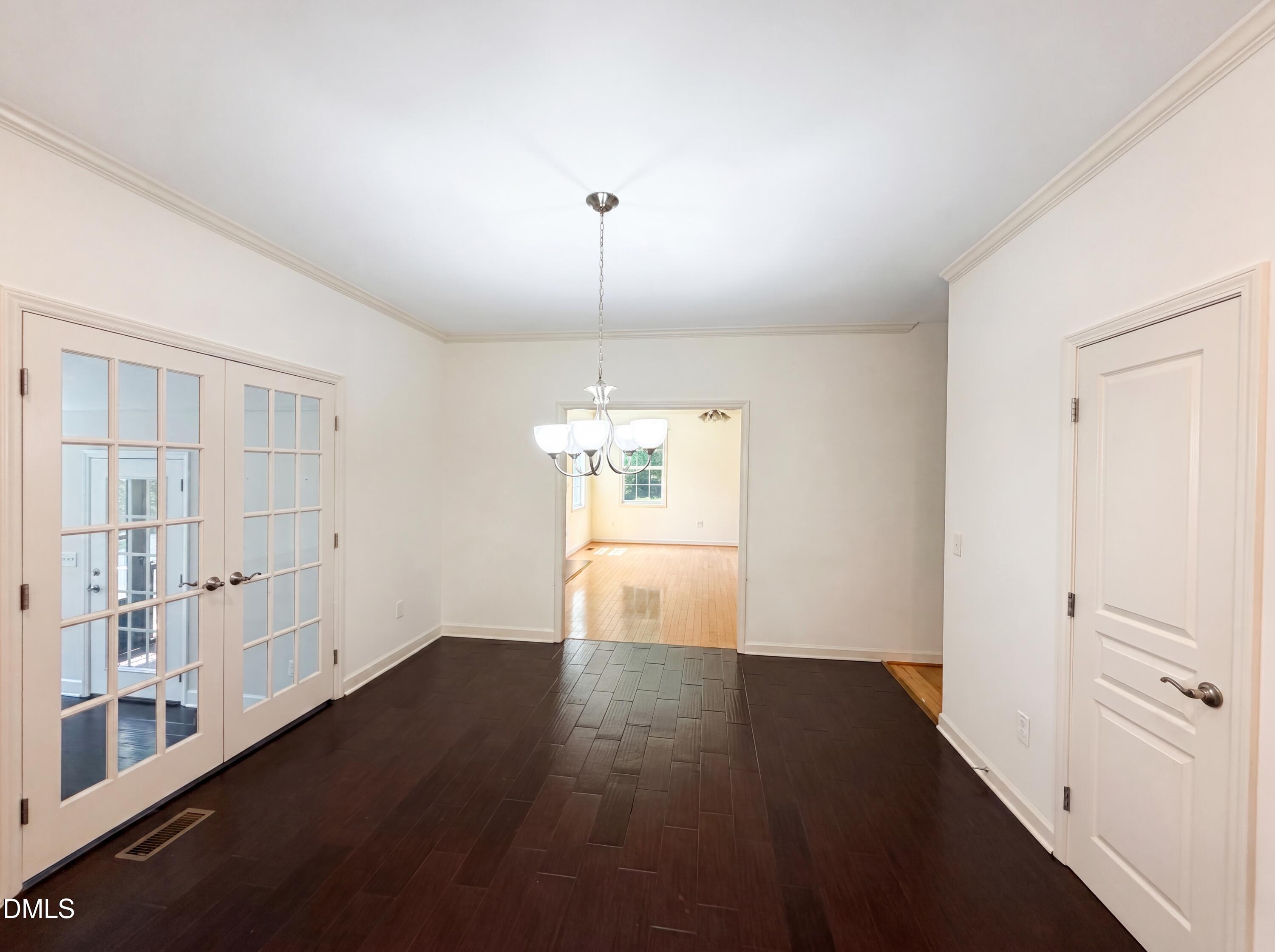4903 Homeplace Drive Property Photo 10
