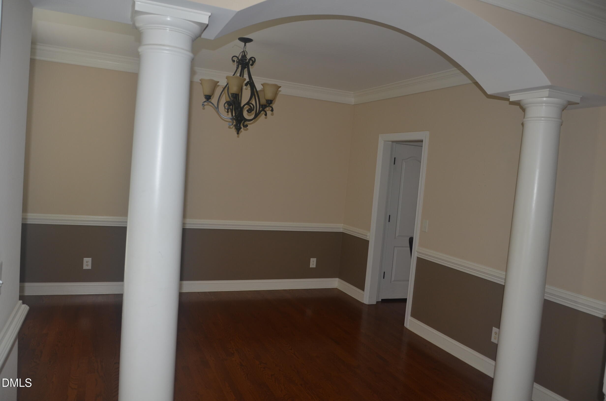 1026 Winterborne Drive Property Photo 6