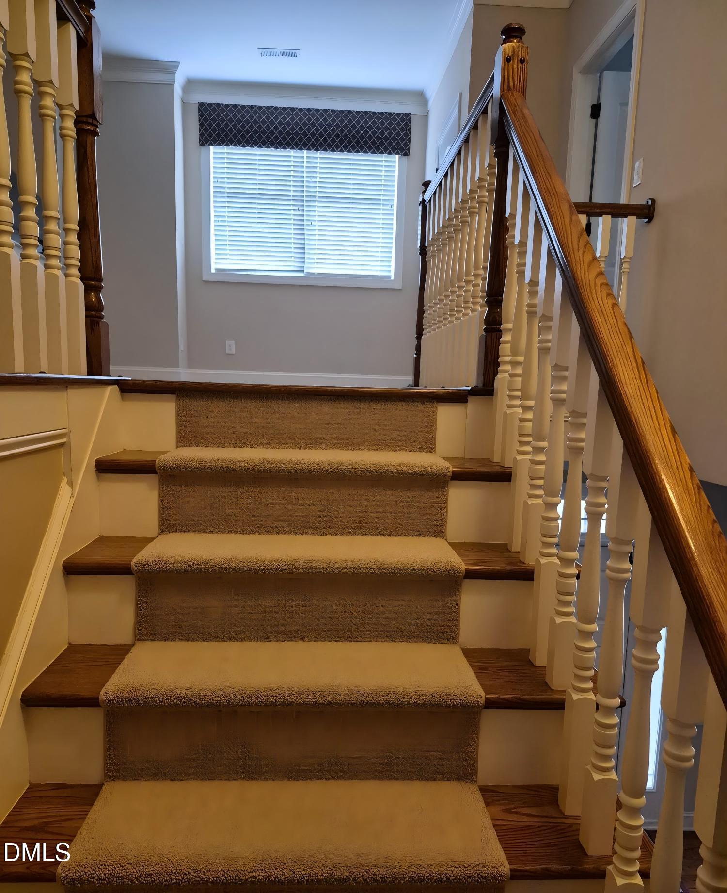 1026 Winterborne Drive Property Photo 11
