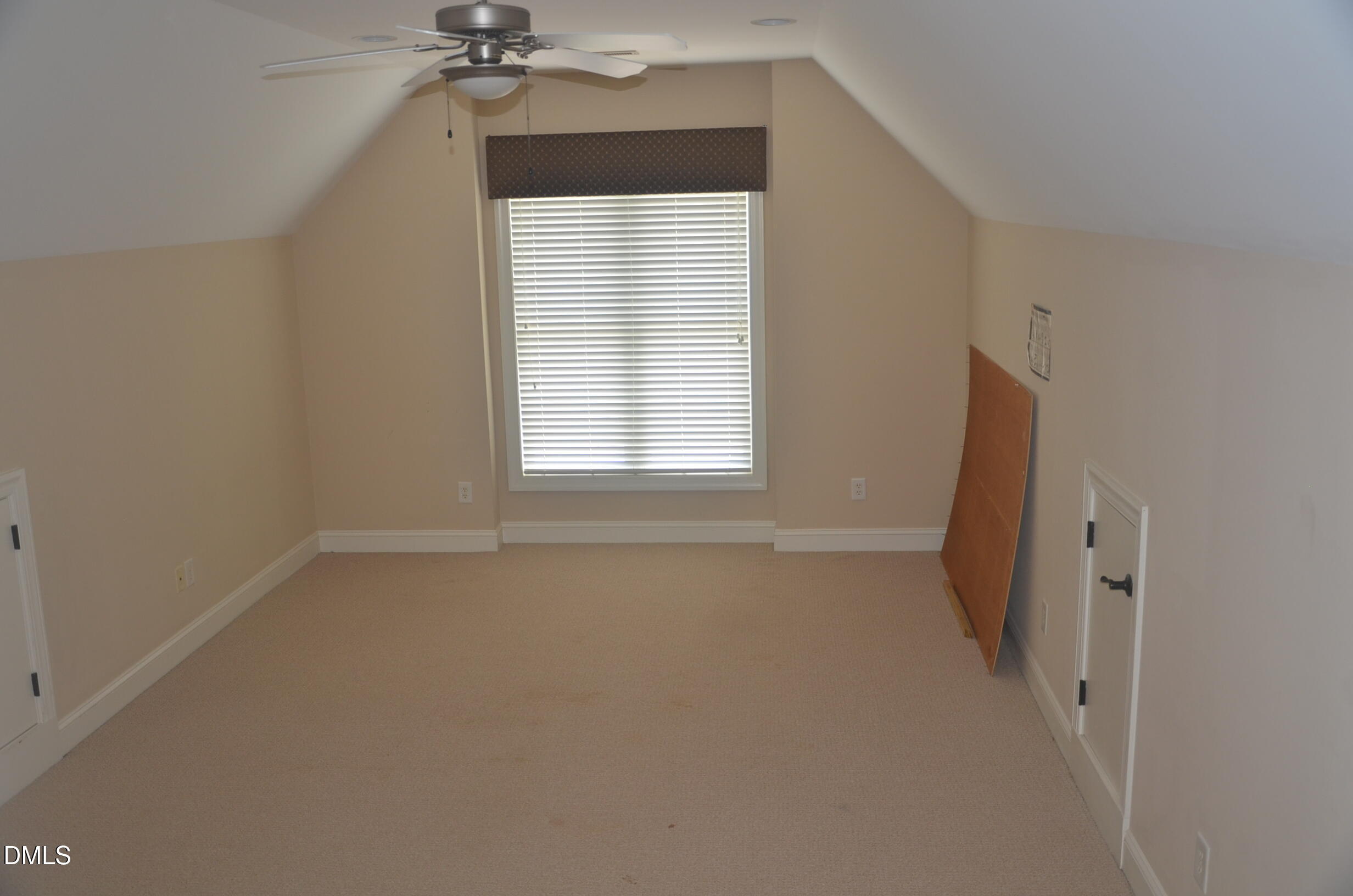 1026 Winterborne Drive Property Photo 15