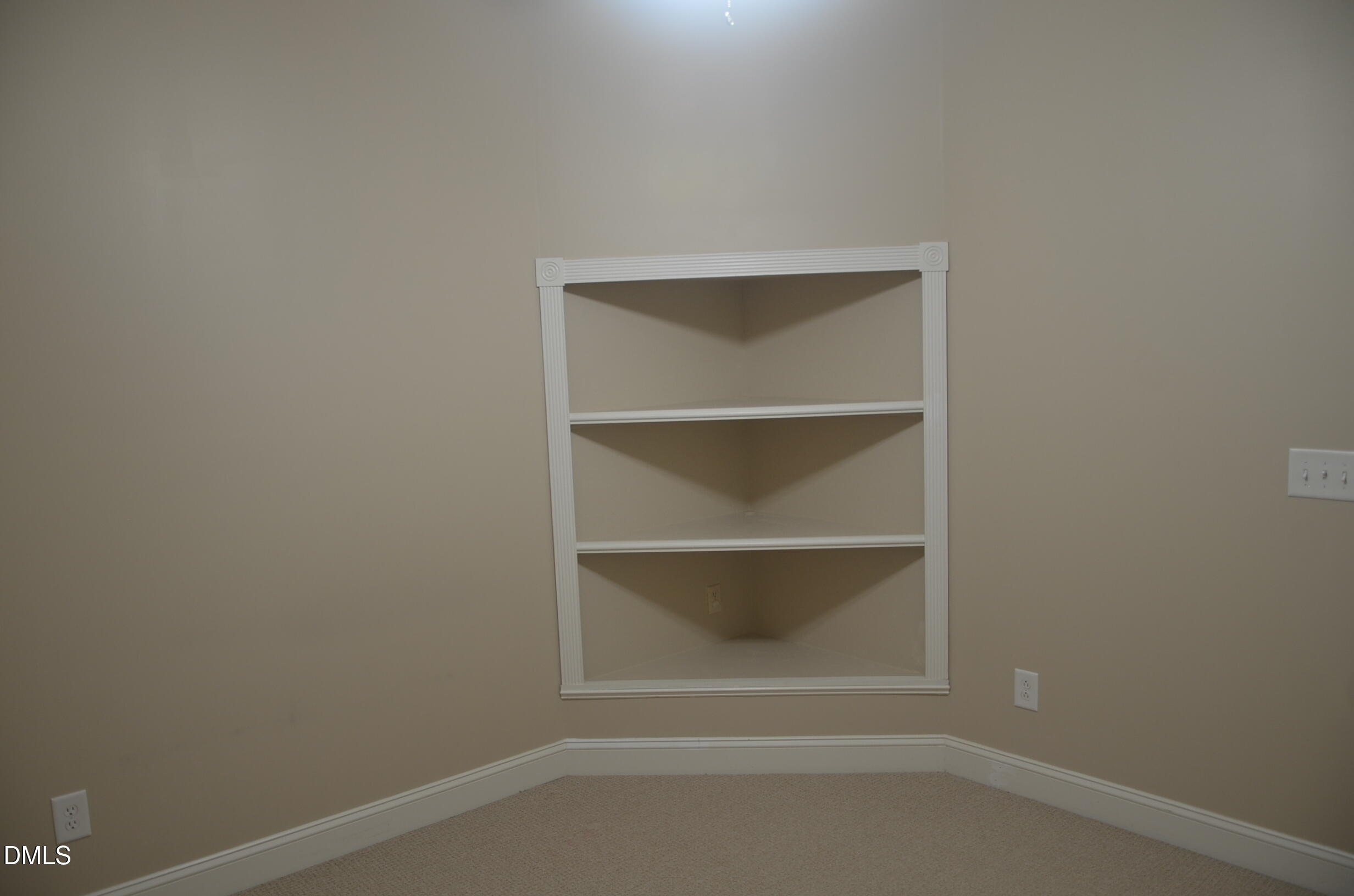 1026 Winterborne Drive Property Photo 21