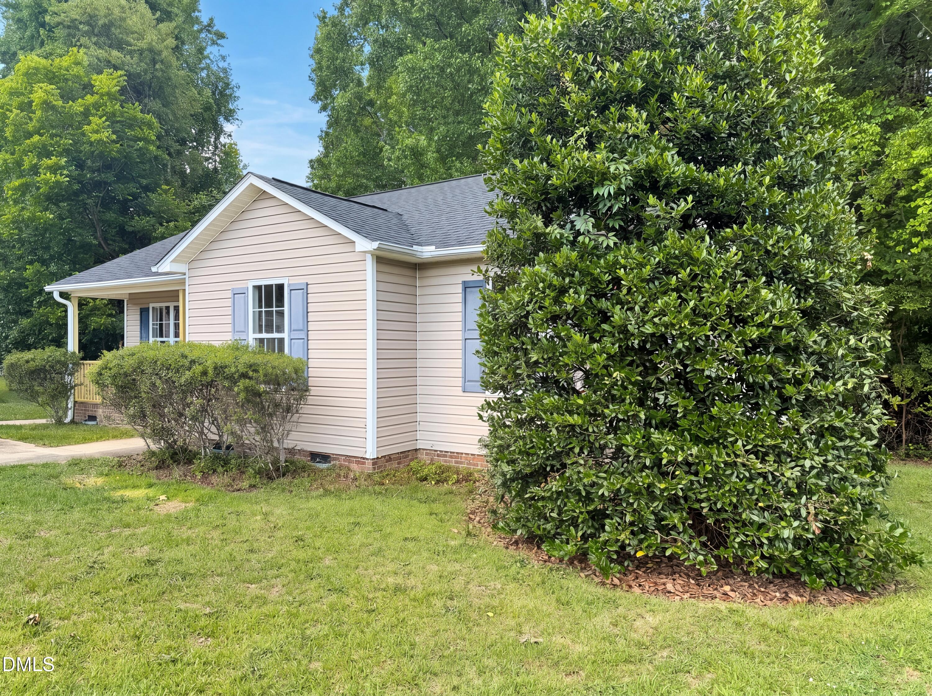 11 N Carolina Avenue Property Photo 3