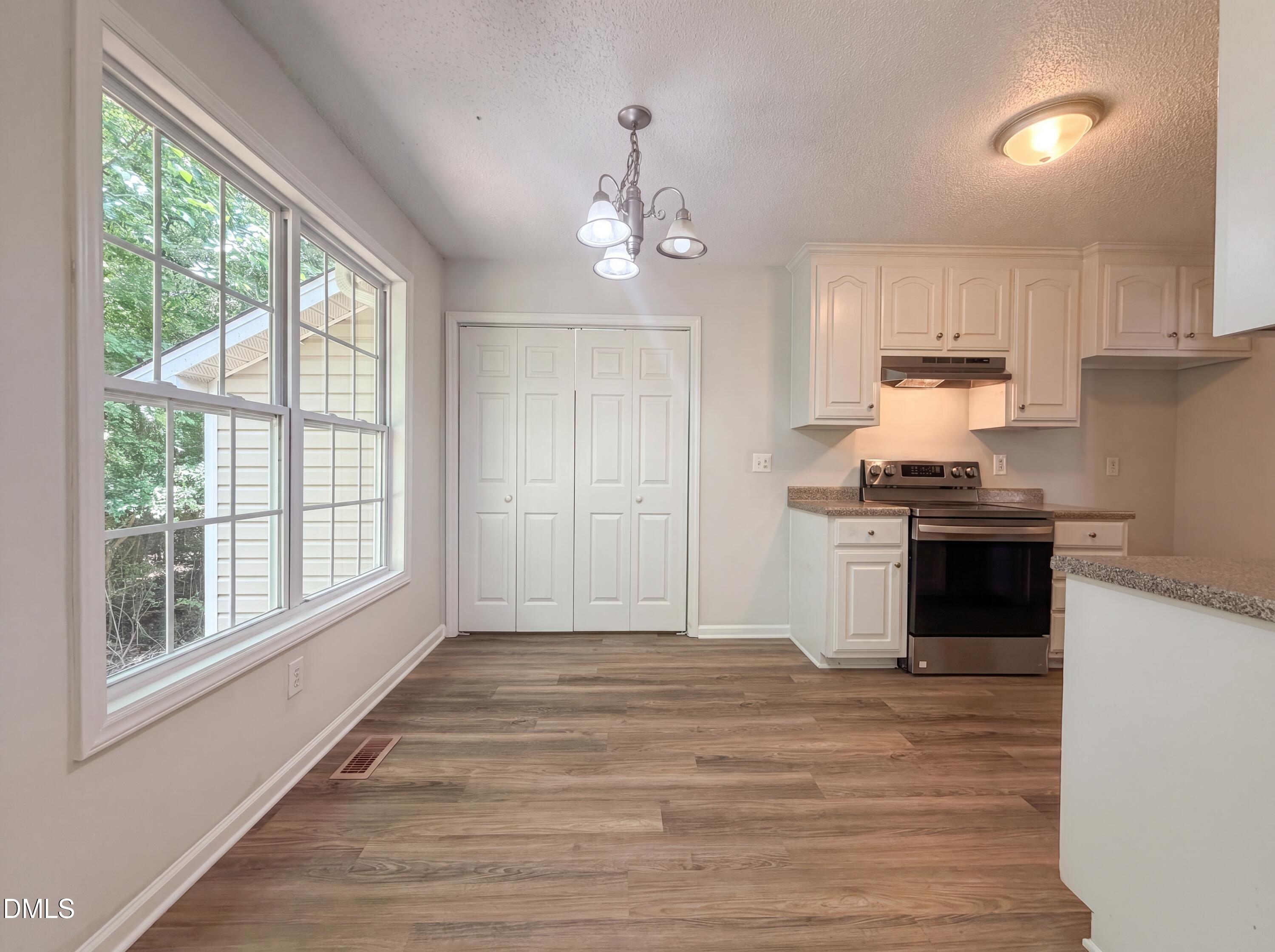 11 N Carolina Avenue Property Photo 4